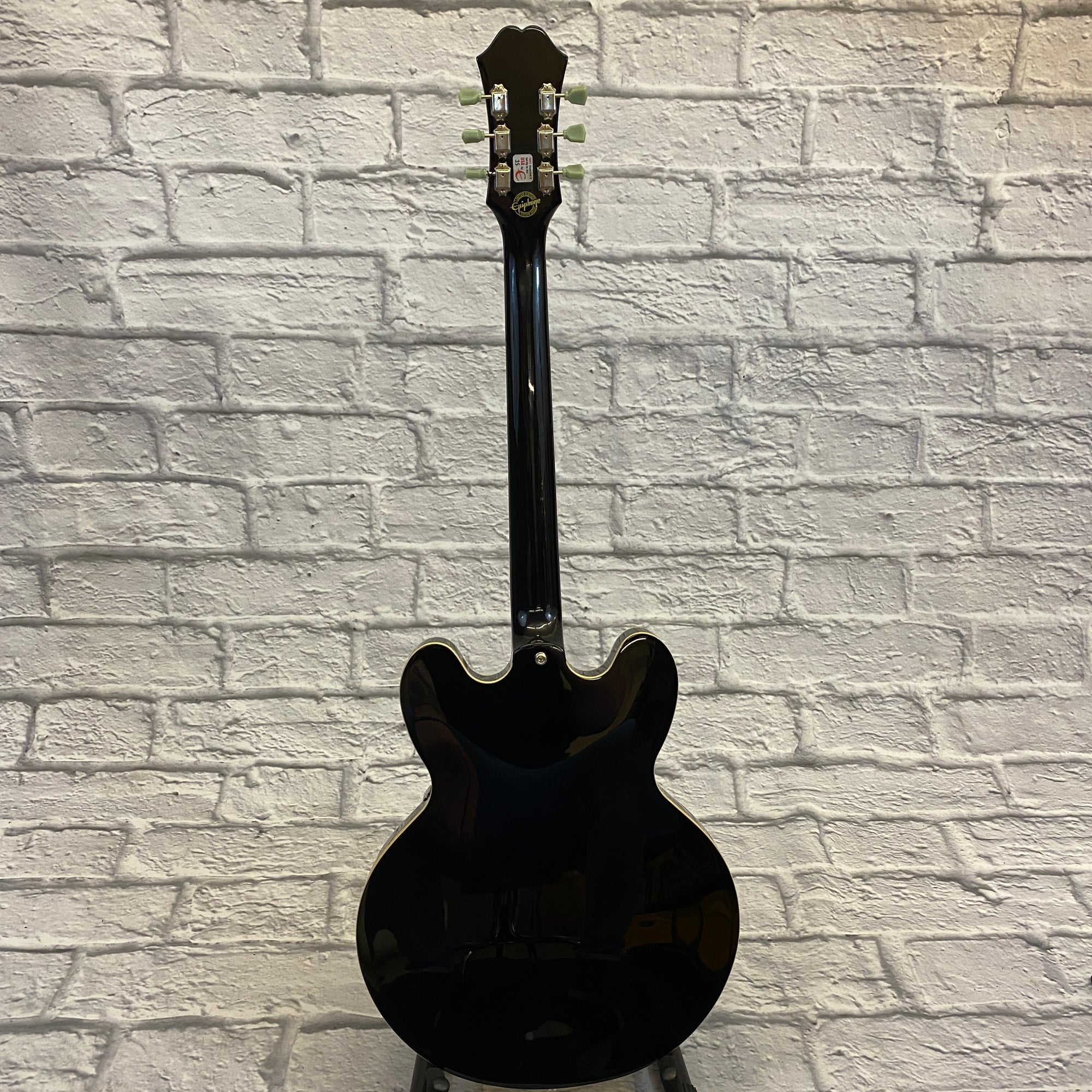 Epiphone ES-335 Pro Semi Hollow w/ Hard Shell Case