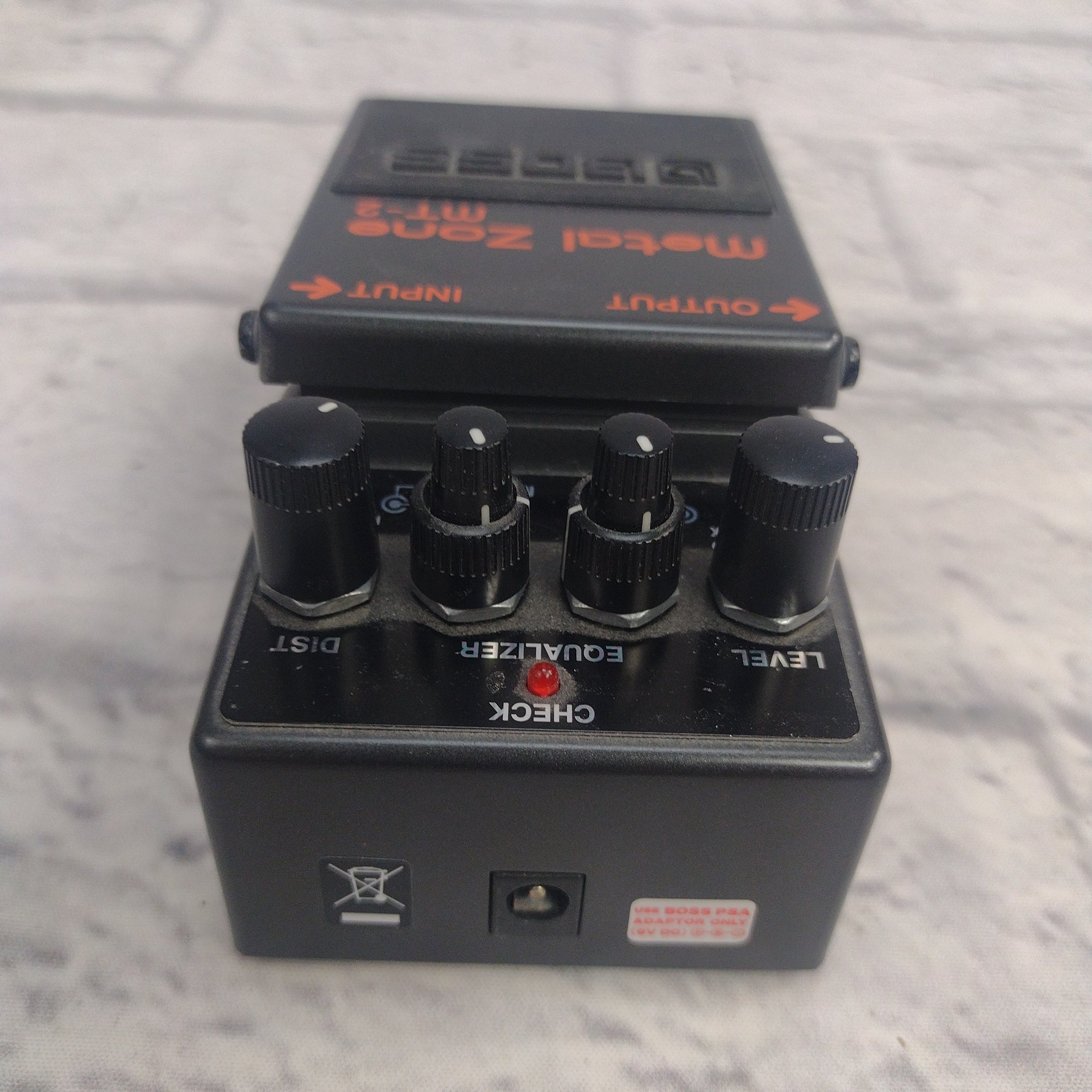Boss MT2 Metal Zone Distortion Pedal