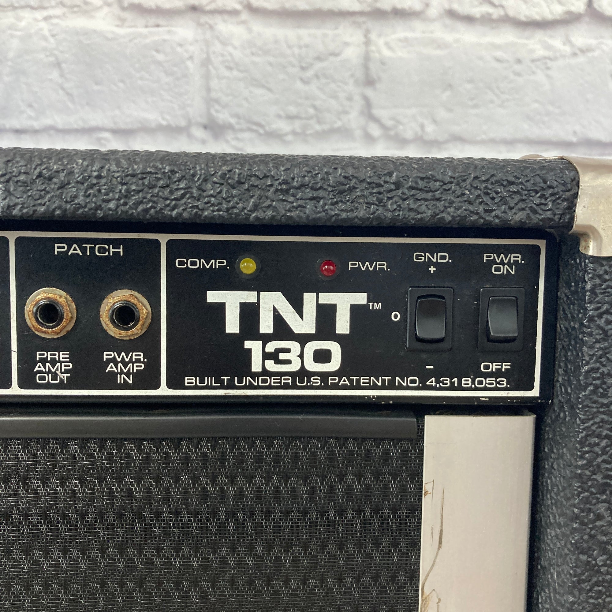 Peavey Tnt 130 Bass Combo Amp Evolution Music 7278