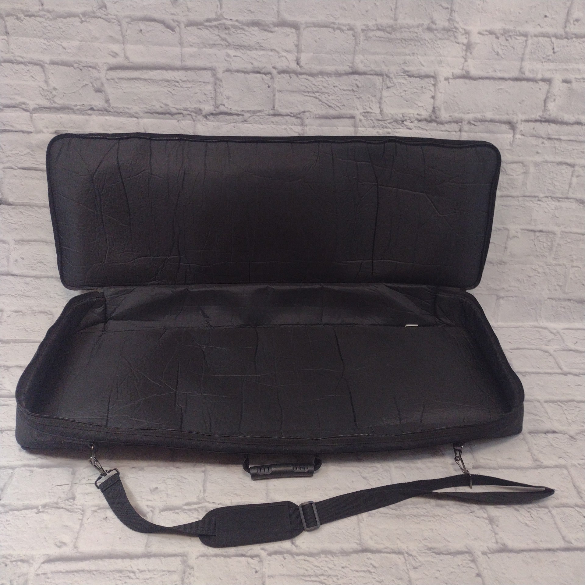 Road Runner RK4214 61-Key Keyboard Bag