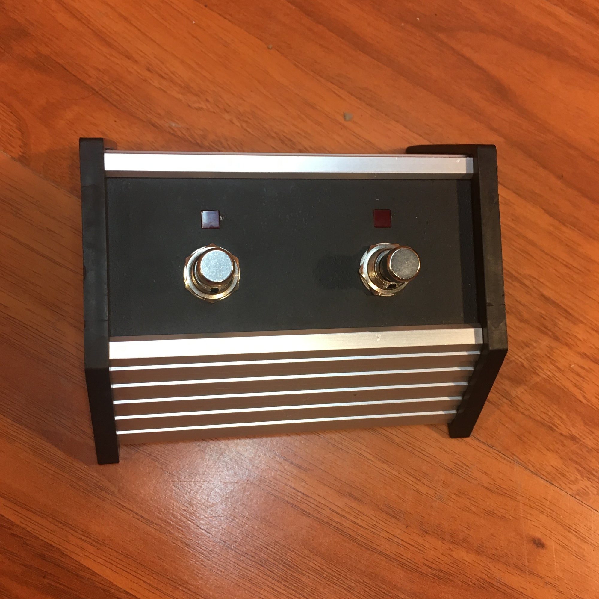 Fender FM65DSP and Super-Champ XD Footswitch (no print)