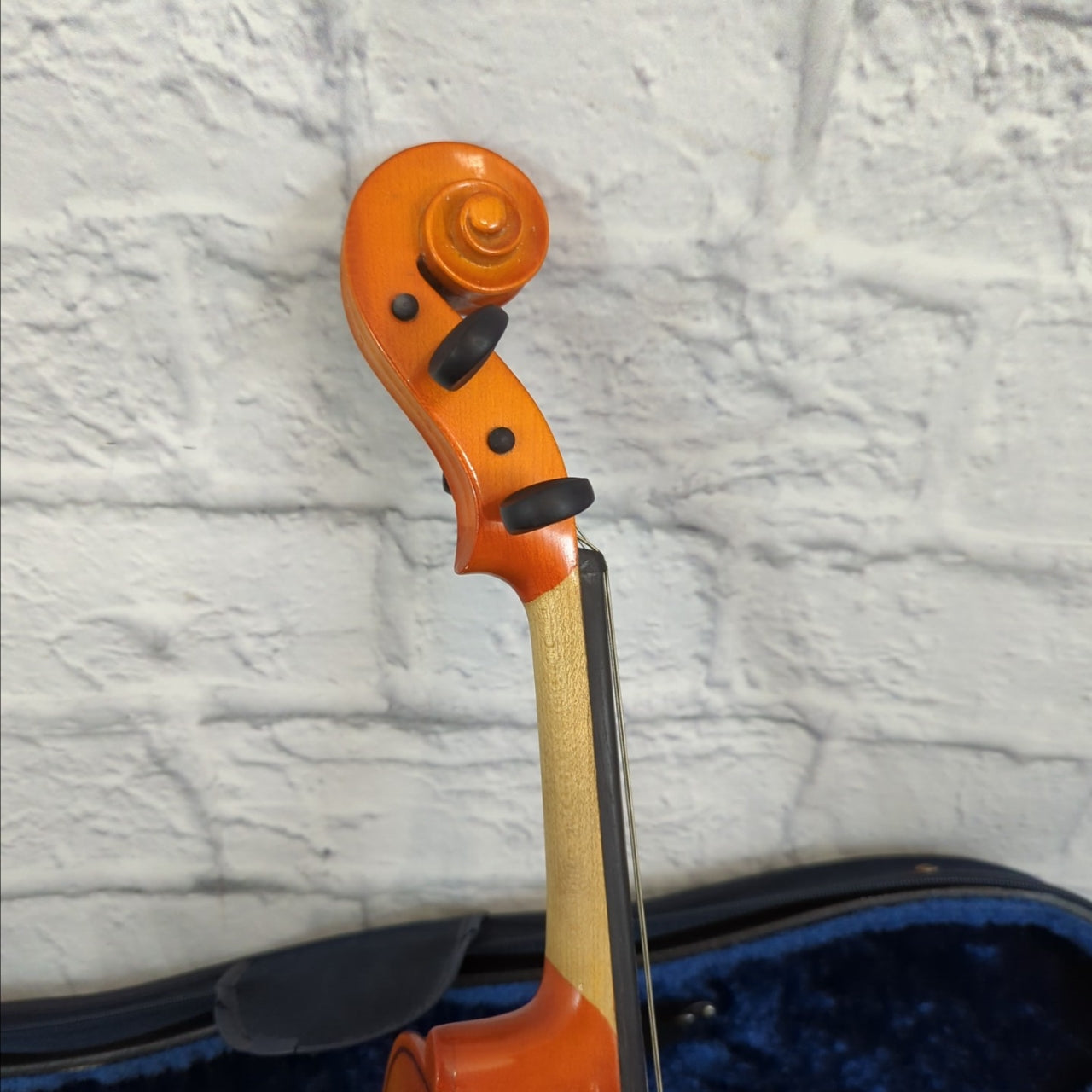 Becker 2000 15" Quality Student Viola with Case Made in Romania