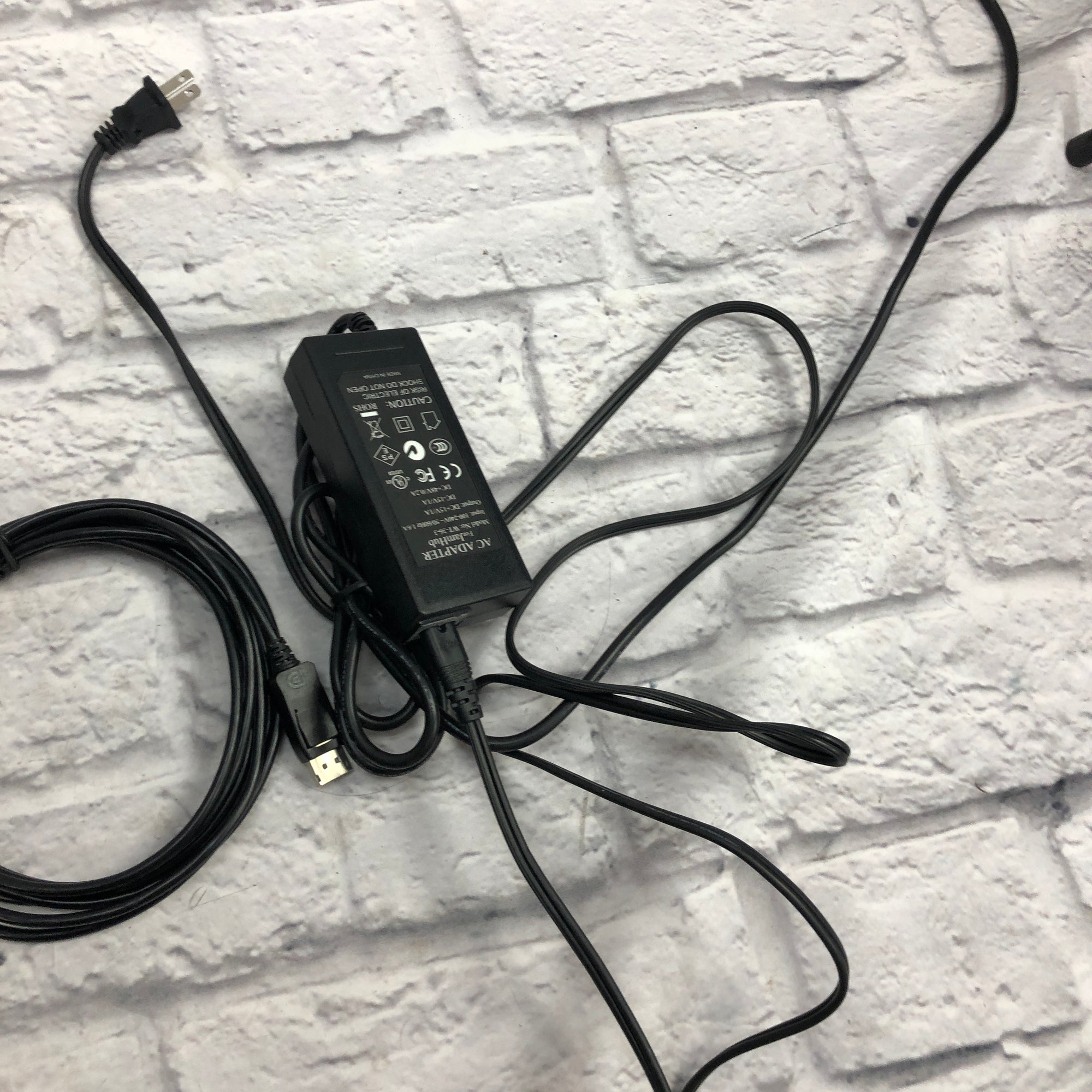 Jamhub Bedroom Silent Rehearsal Studio - Evolution Music