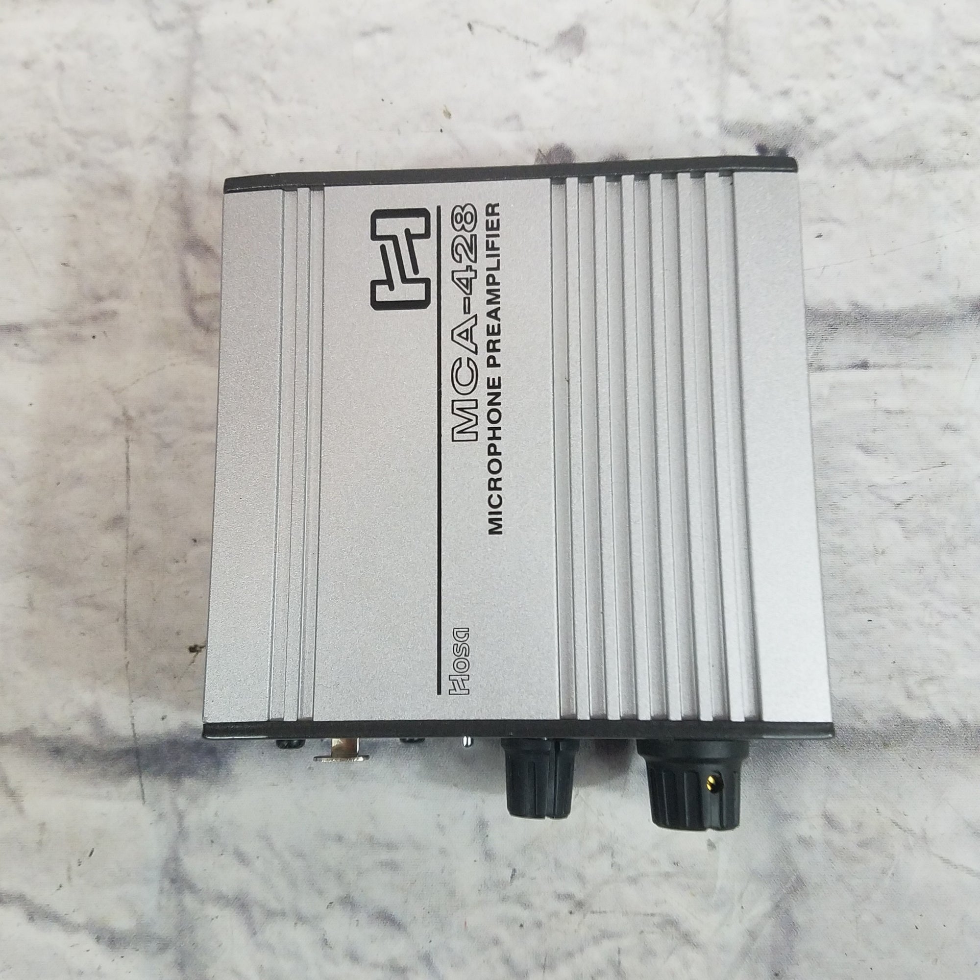 Hosa Technology MCA-428 - Single Channel Studio Microphone Preamplifier with Phantom Power