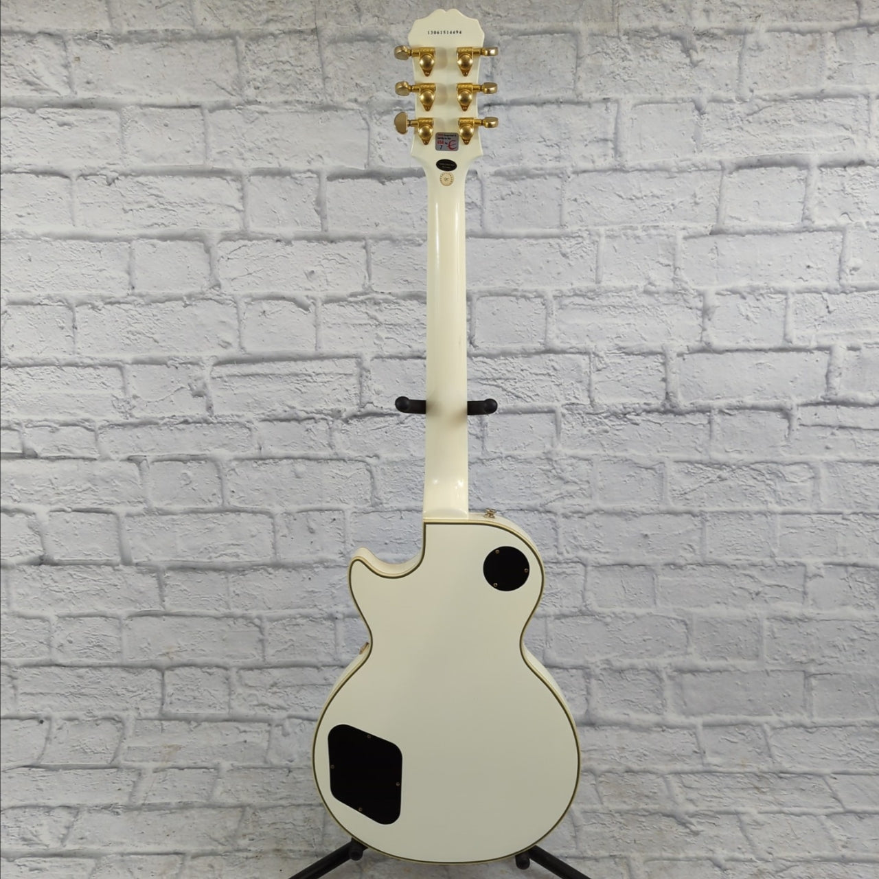 Epiphone Les Paul Custom Pro Electric Guitar w/ Case Epiphone Les Paul Custom Pro Electric Guitar w/ Case