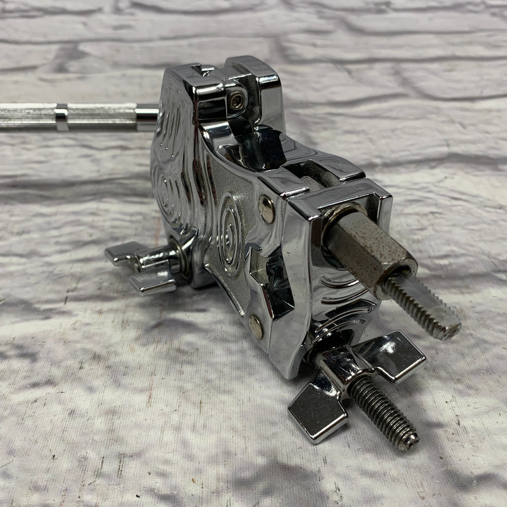 Tom Drum Mount