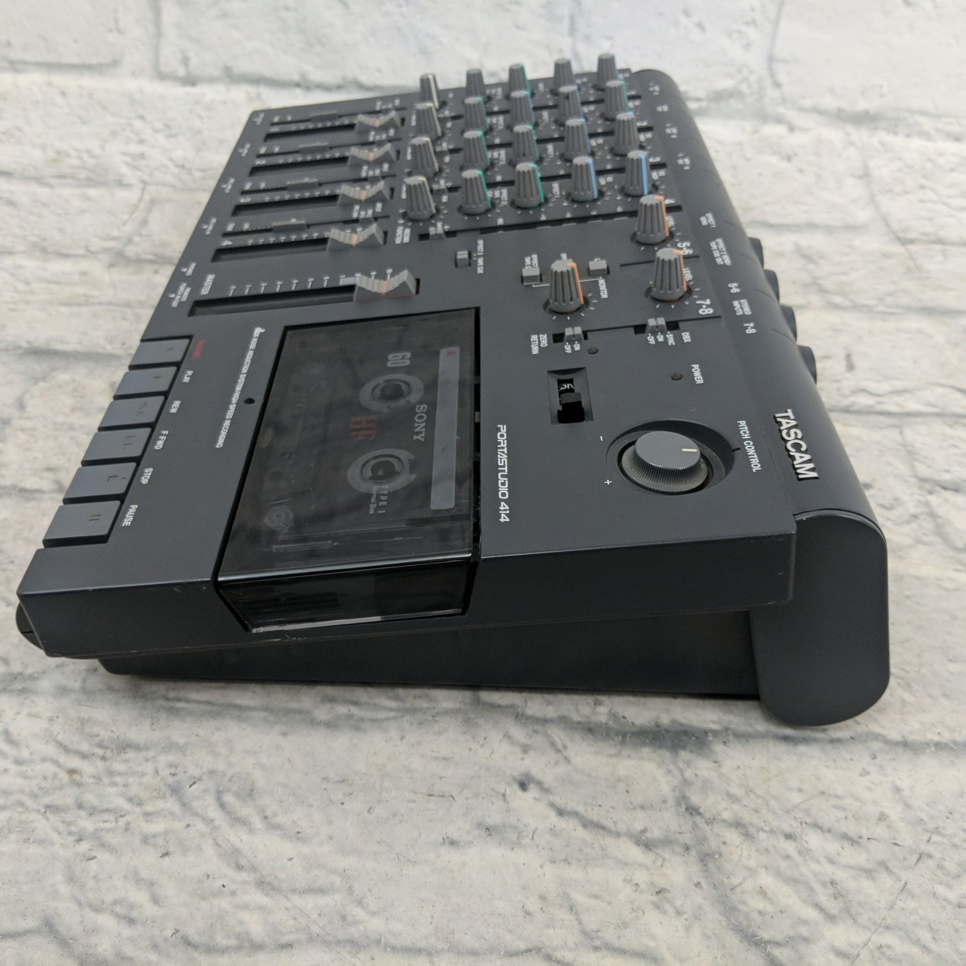 Tascam Portastudio 414 4-Track Cassette Recorder - Evolution Tascam Portastudio 414 4-Track Cassette Recorder - Evolution
