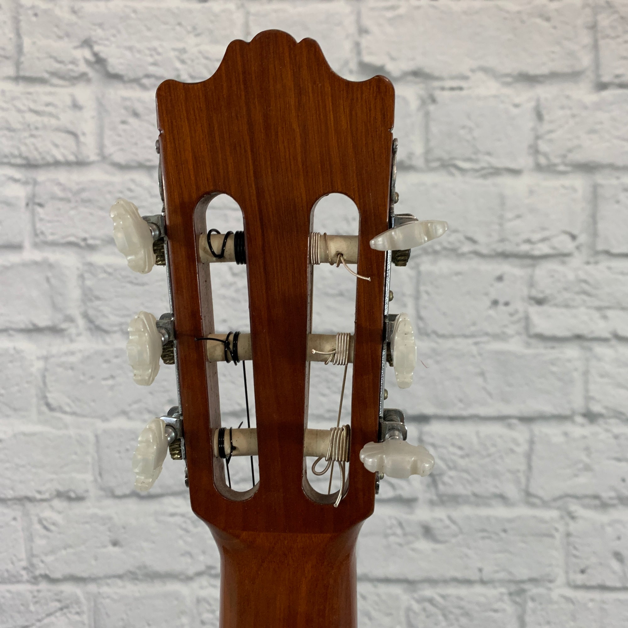 Yamaha G231 II Classical Acoustic Guitar
