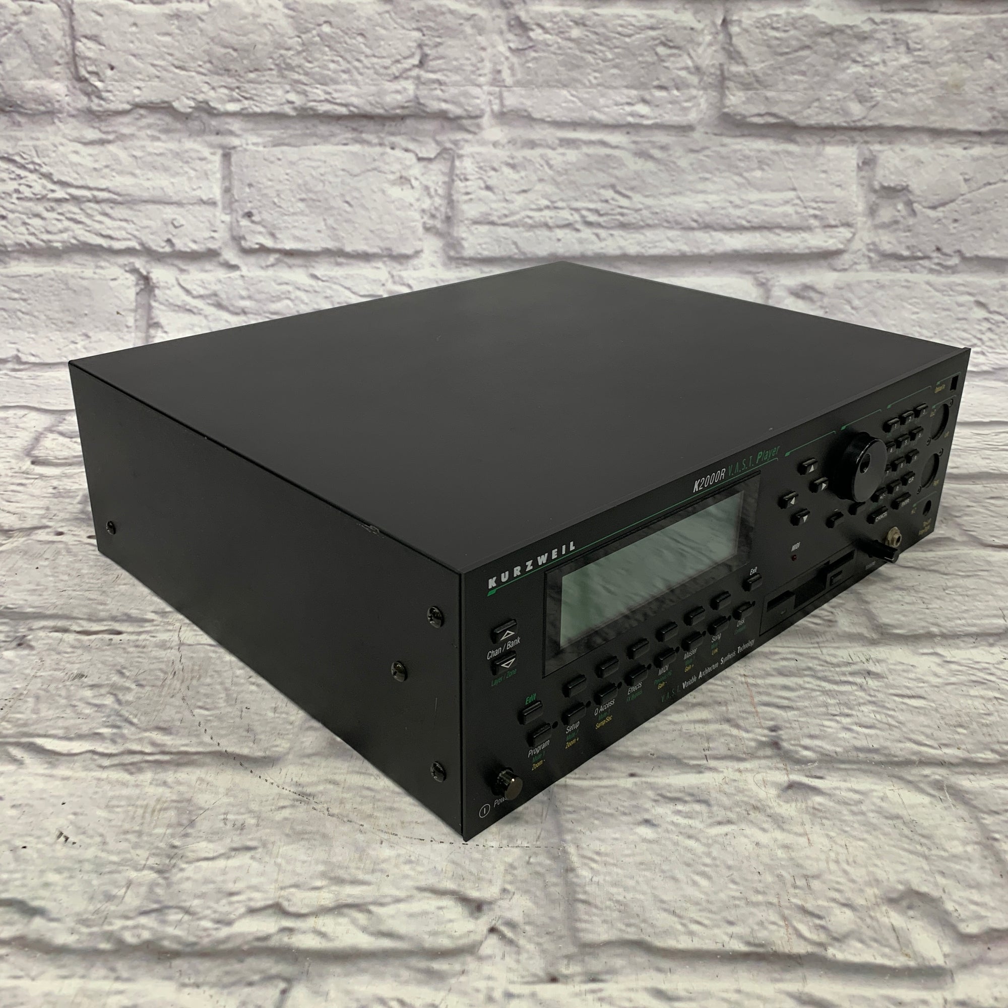 Kurzweil K2000R Rackmount Digital Workstation Sound Module