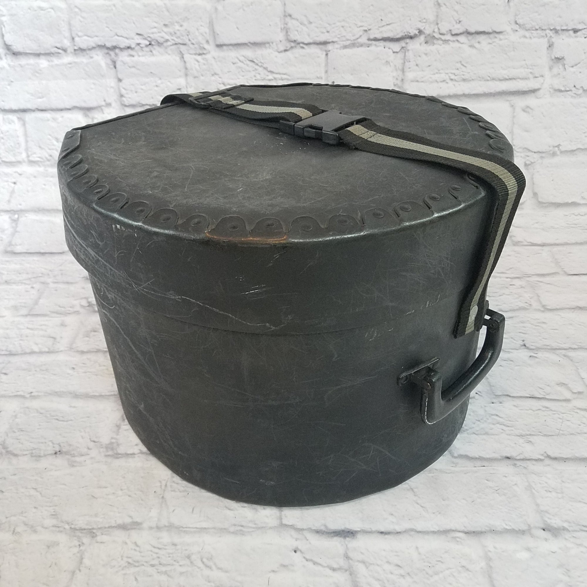 Humes & Berg 13in Tom Case with Quick Release Buckle Clip