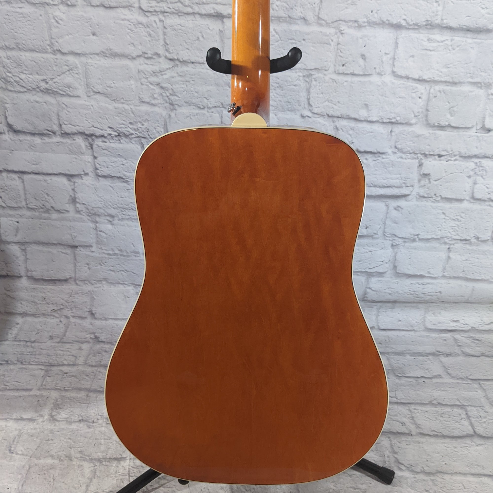 Epiphone Dove Pro Acoustic Guitar w/ Case