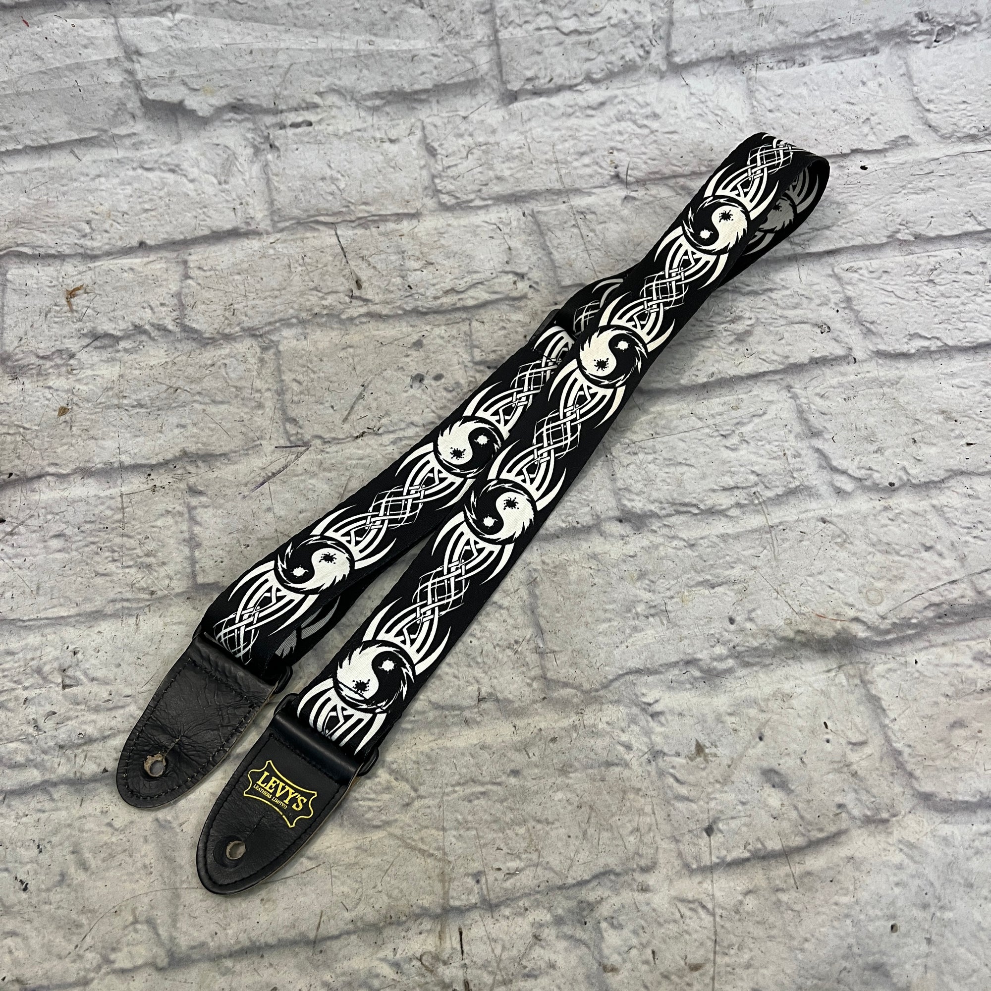 Levy's Yin Yang Strap