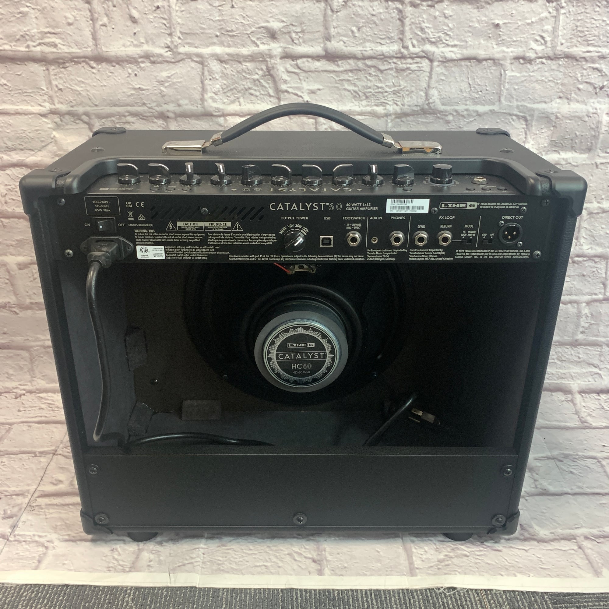 Line 6 Catalyst 60 w/ Cover Guitar Combo Amp