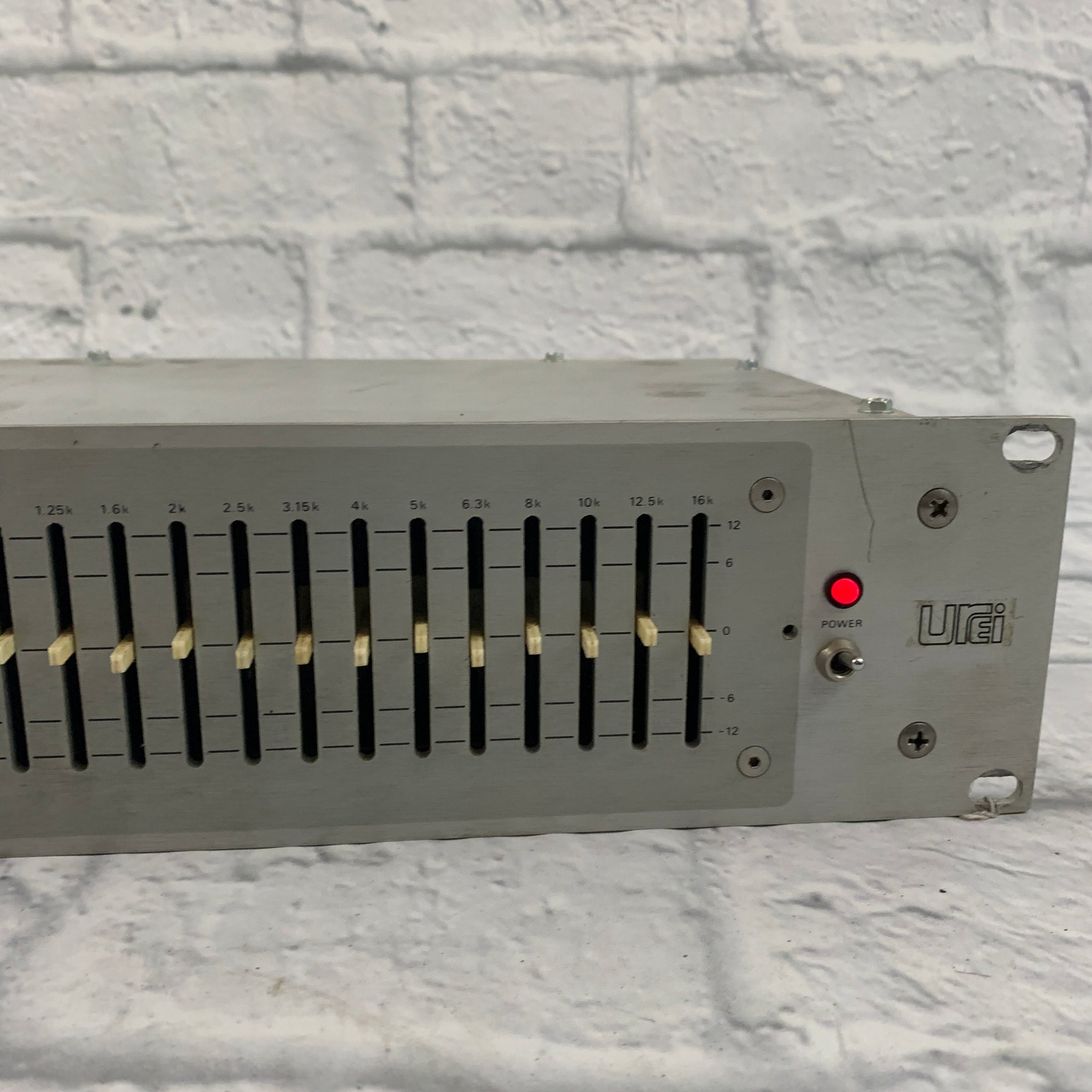 Urei EQ 537 31-Band Graphic Equalizer