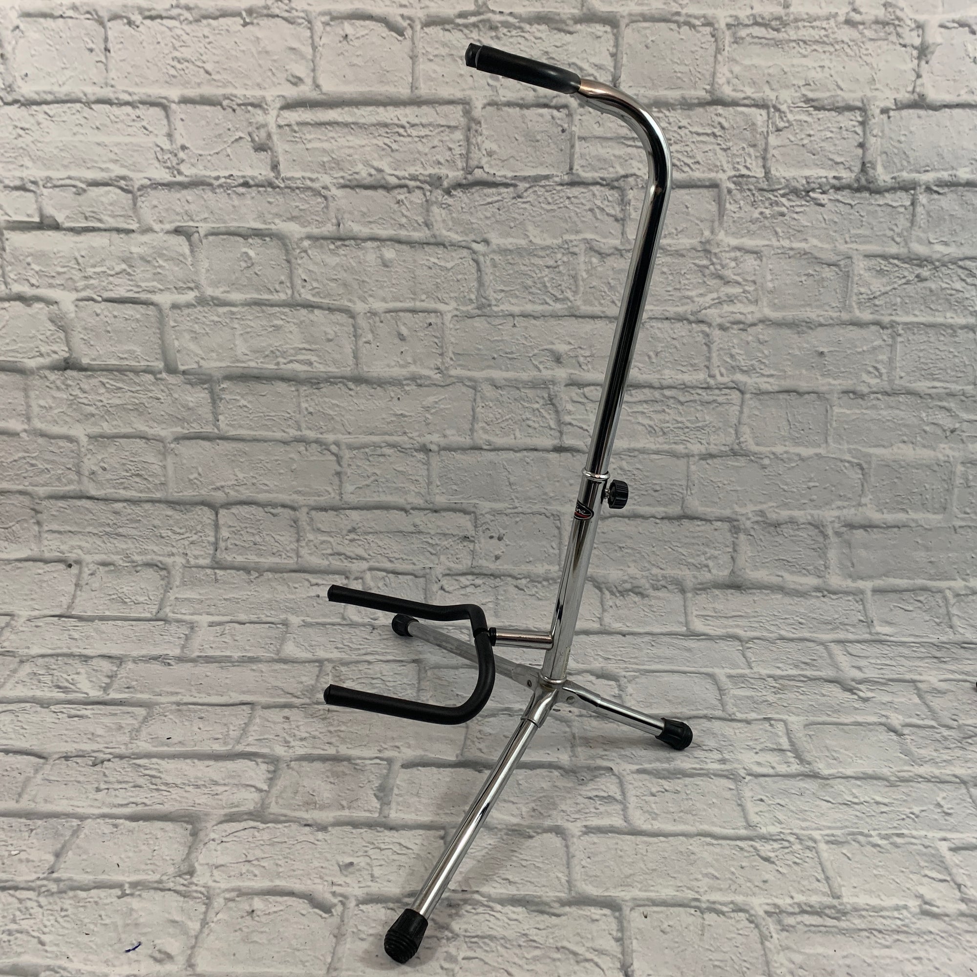 Proline Guitar Stand - Chrome