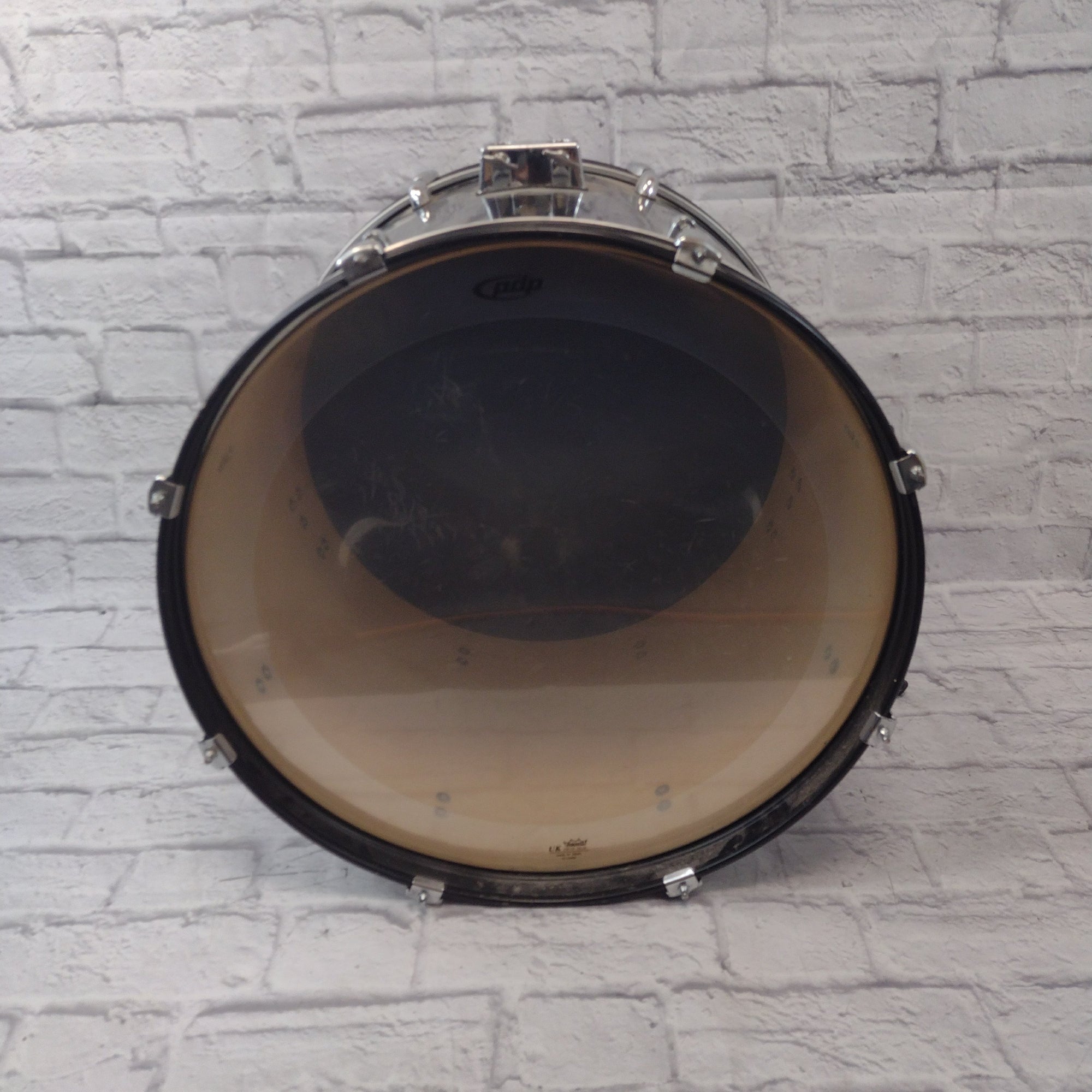 PDP Pacific Drums & Percussion 22 x 16 Bass Drum - Black