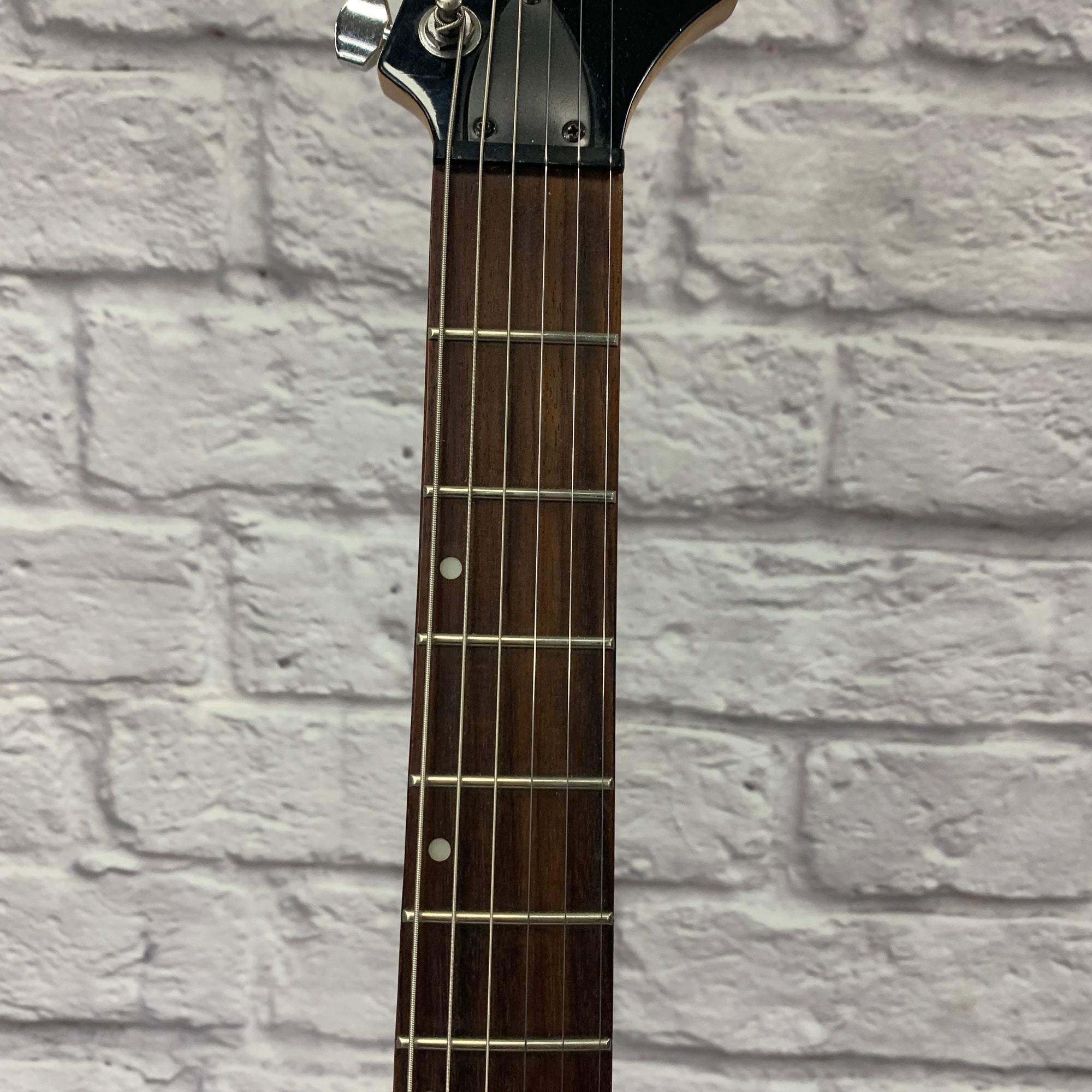 Silvertone SIK-1 Strat Style Electric Guitar