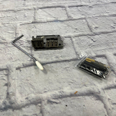 Fender American Standard Tremolo Bridge 86-07 0992050000