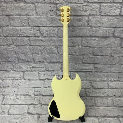 Unknown SG-style Copy 61' Reissue Electric Guitar Classic White w/ Case