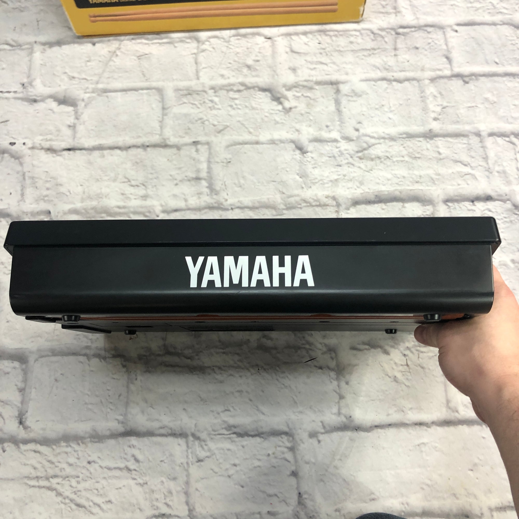 Yamaha DD5 Digital Drum Pad Machine