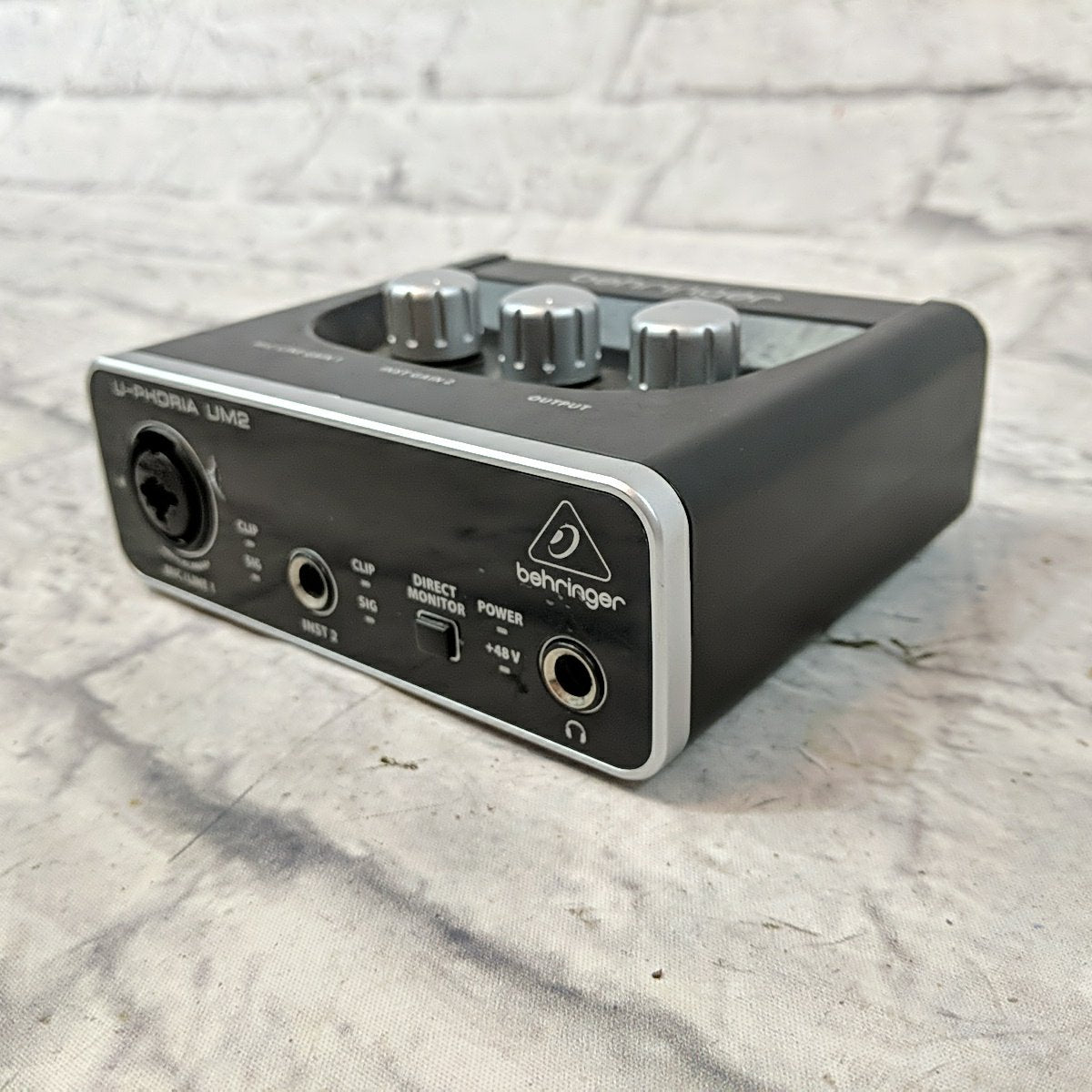 Behringer U-Phoria UM2 USB Audio Interface