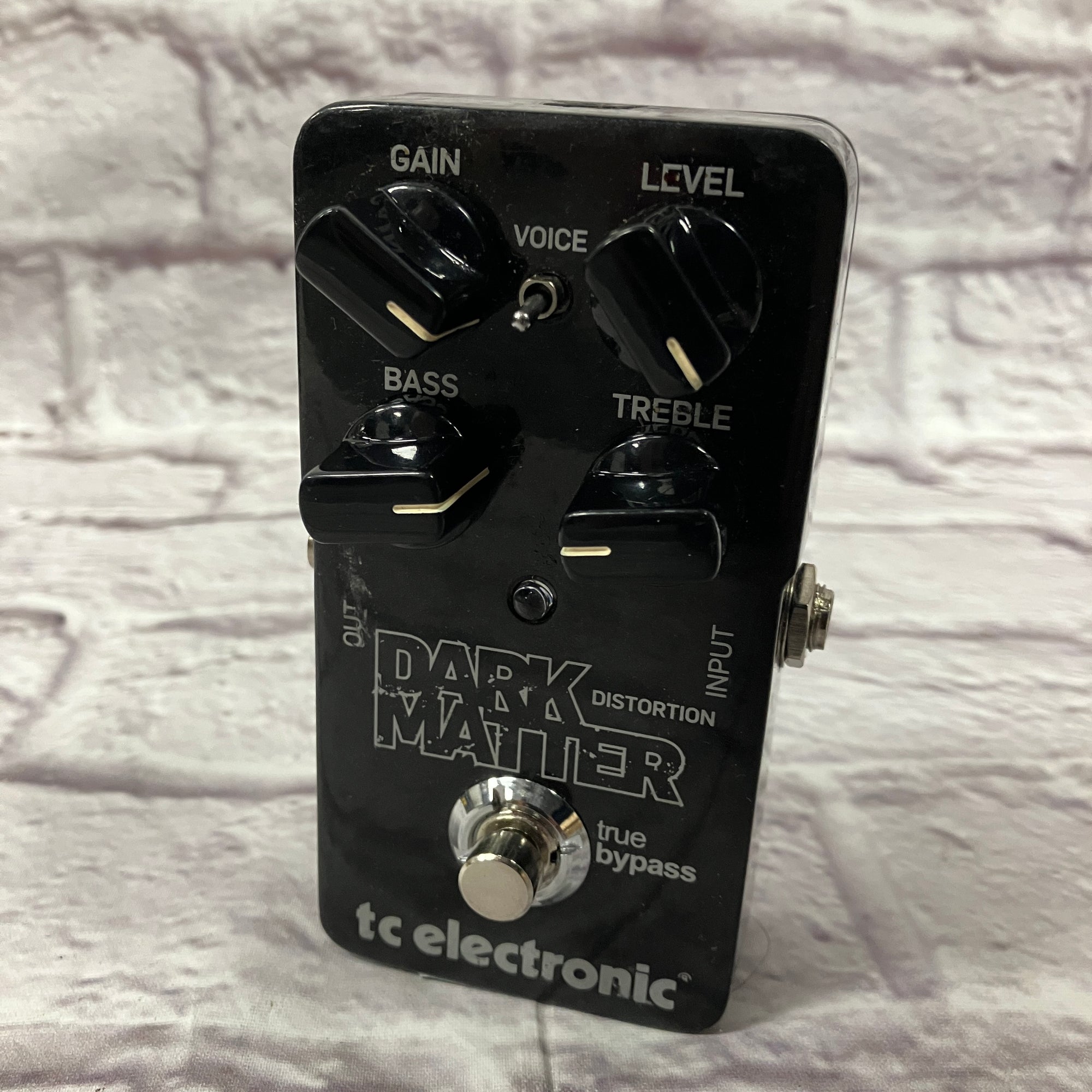dark matter distortion pedal TC Electronic Dark Matter Distortion Pedal