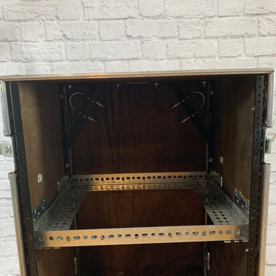 Unknown 18 Unit Rolling Rack Case w/ Amplifier Rack