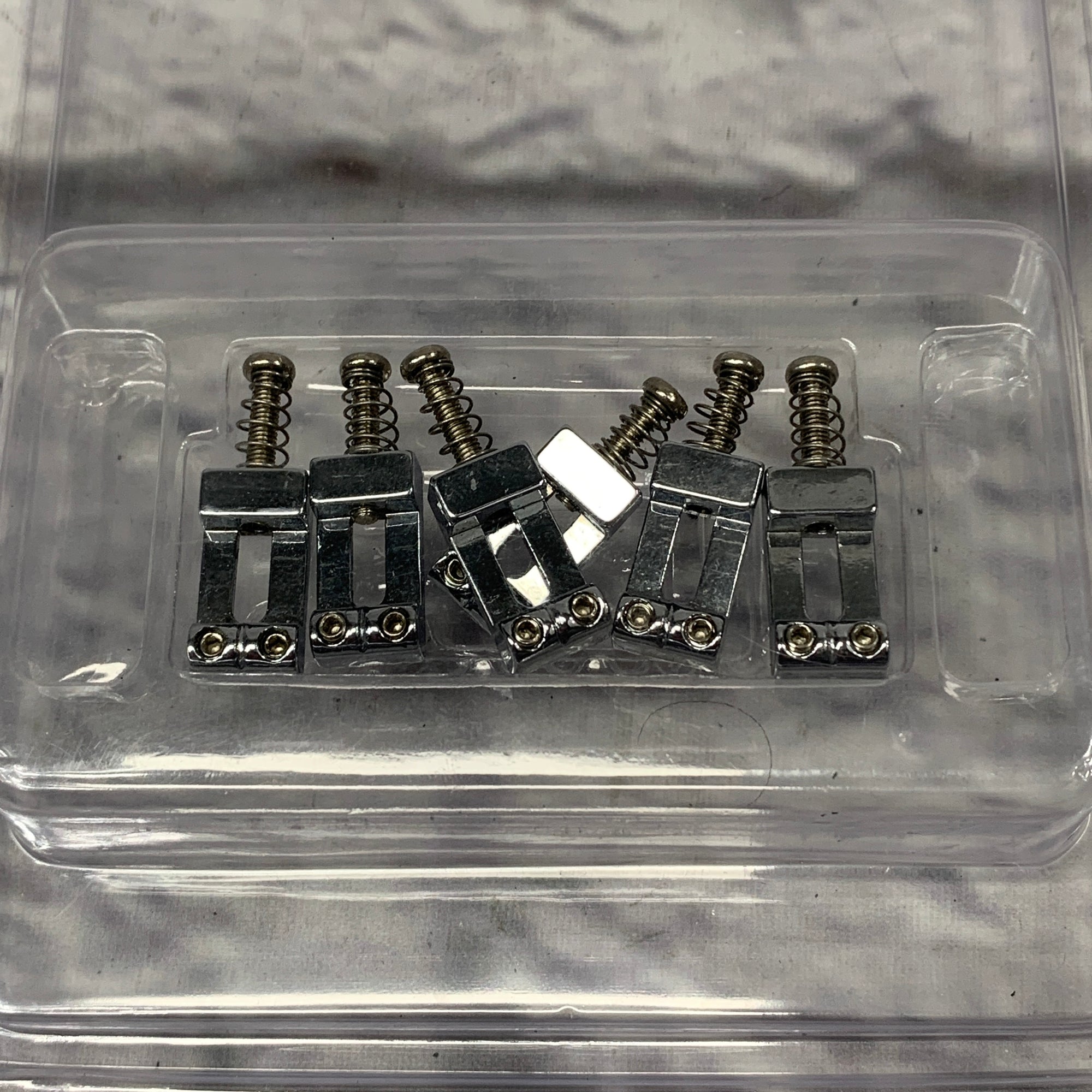 Modern Strat Style Chrome Saddles