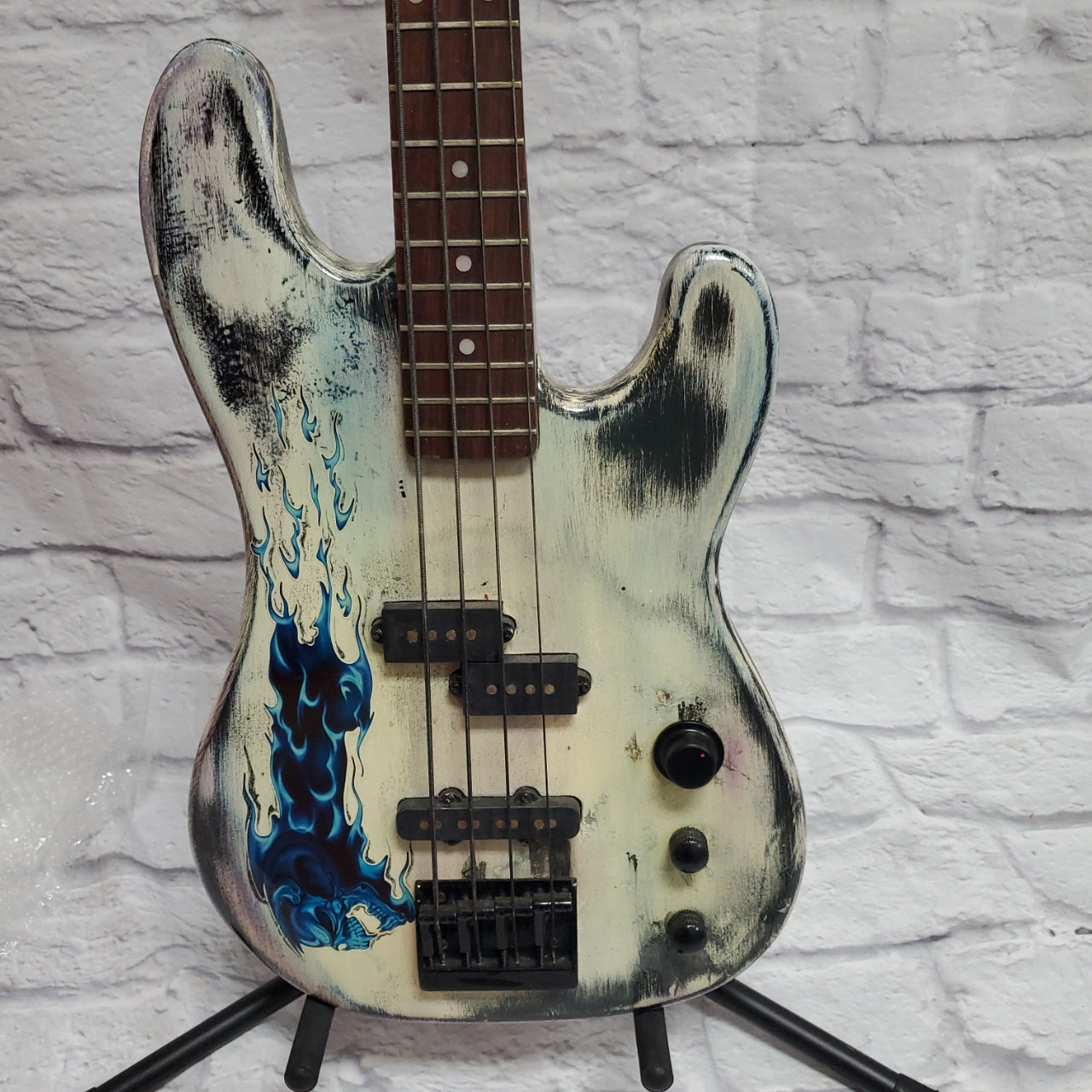 Applause 4 String Bass Guitar