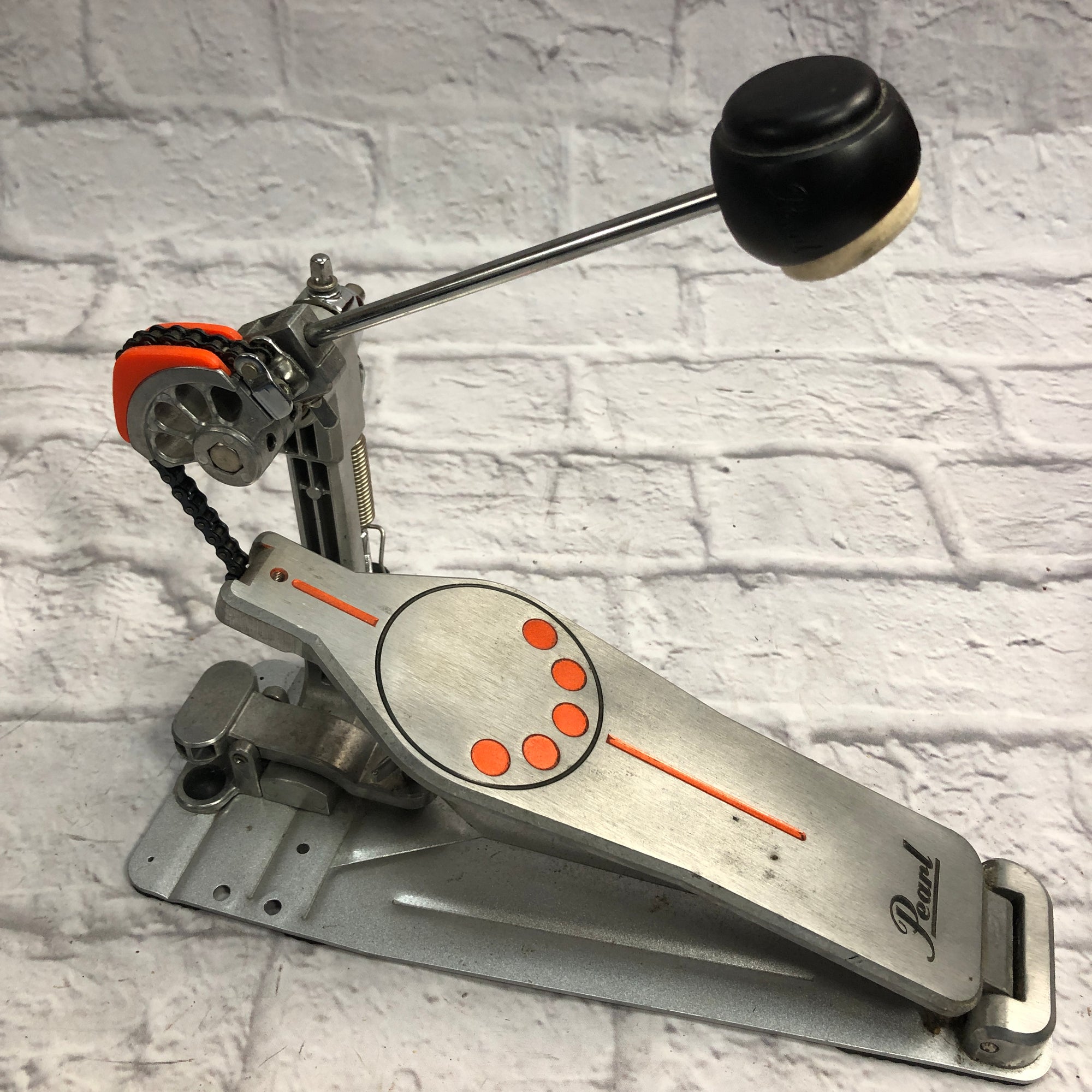 pearl p 930 bass drum pedal Pearl P930 Longboard Chain Drive Single Bass Drum Kick Pedal