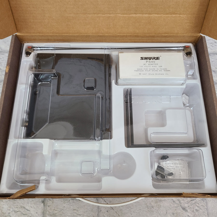 Shure LX14/84 - AD Wireless Mic System