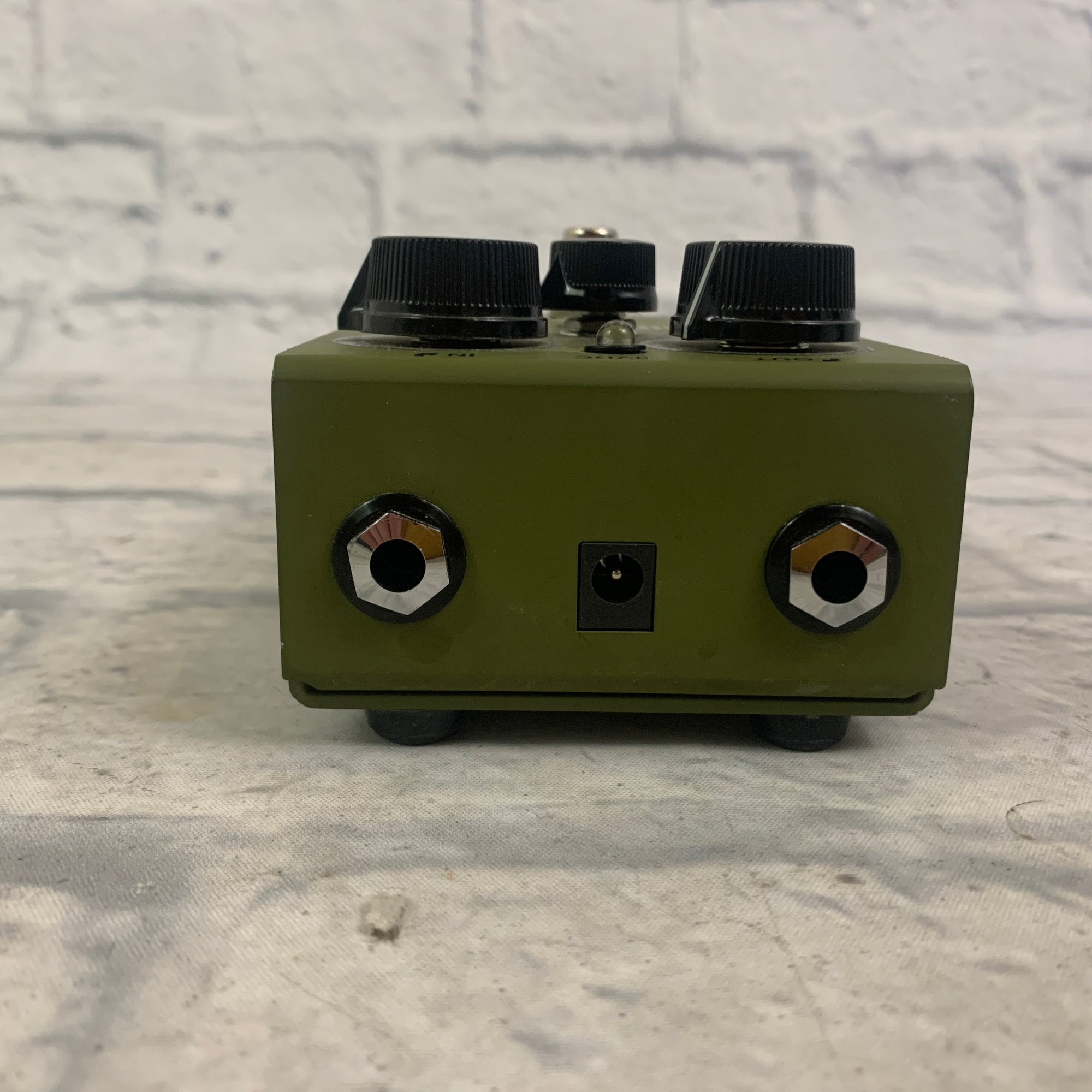 Way Huge Electronics WHE408 Russian Pickle Fuzz Pedal w/ box