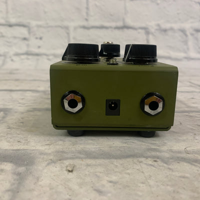 Way Huge Electronics WHE408 Russian Pickle Fuzz Pedal w/ box