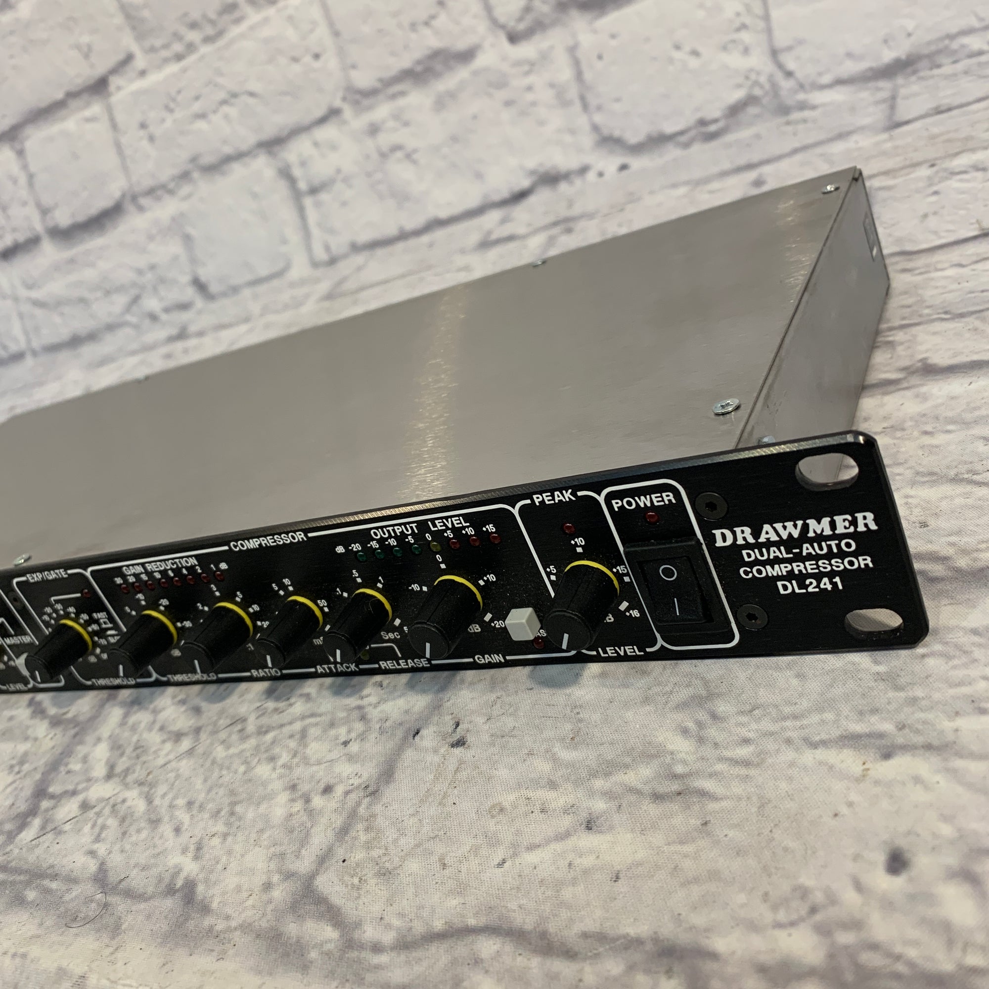 Drawmer Dual-Auto Compressor DL241