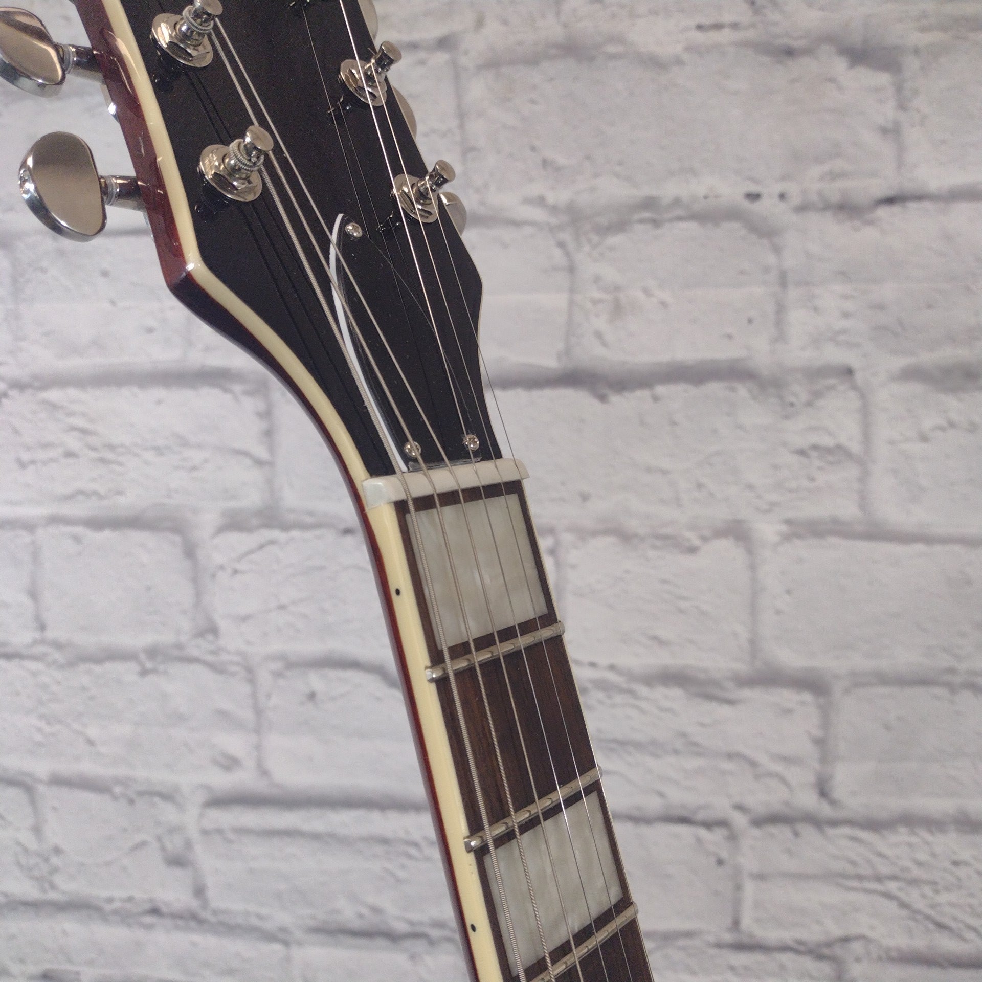 Gretsch G2420T Walnut Hollow Body Electric Guitar