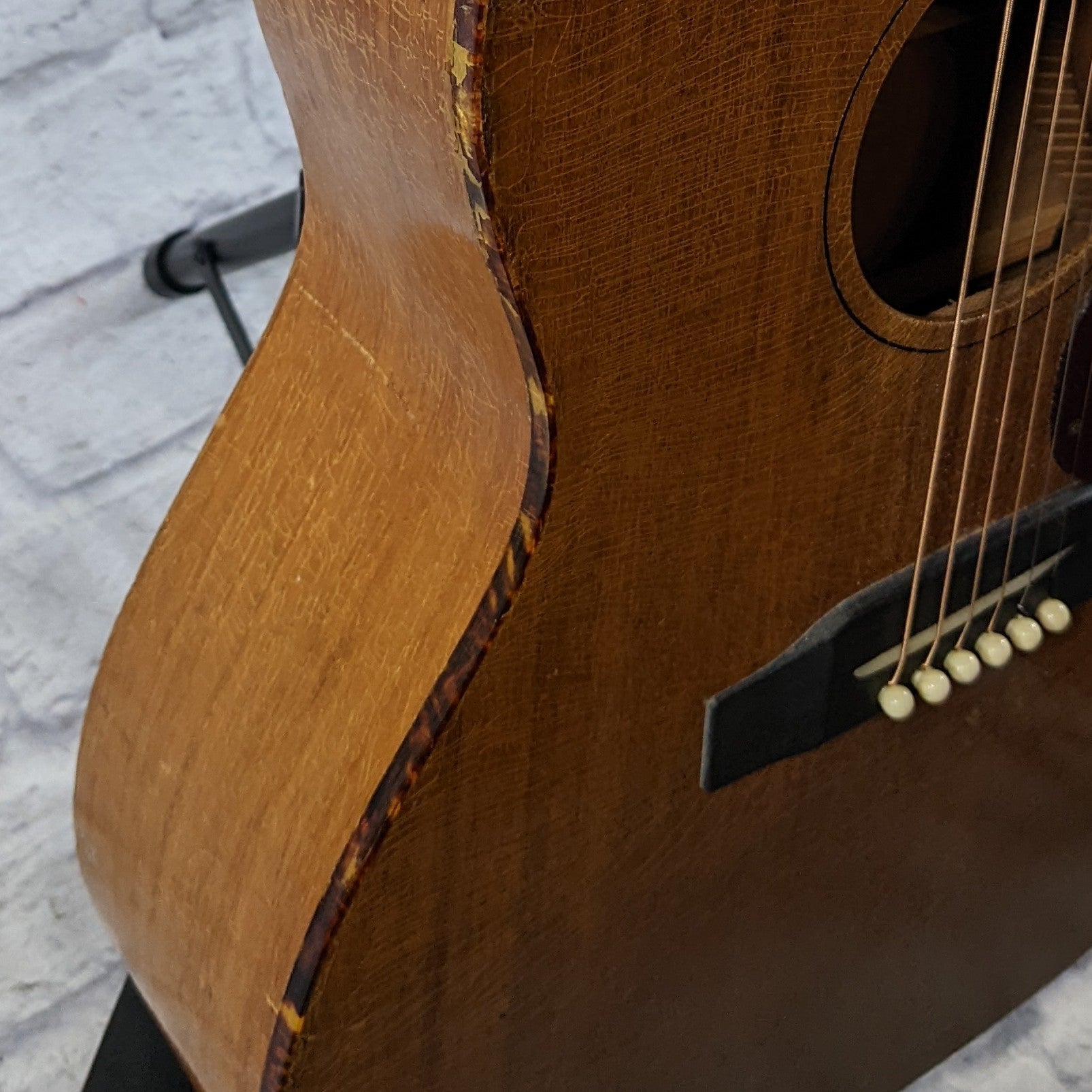Gibson 1968 LG-0 Acoustic Guitar w/ Case