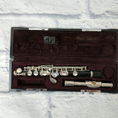Yamaha 32 Student Piccolo w/case N1887