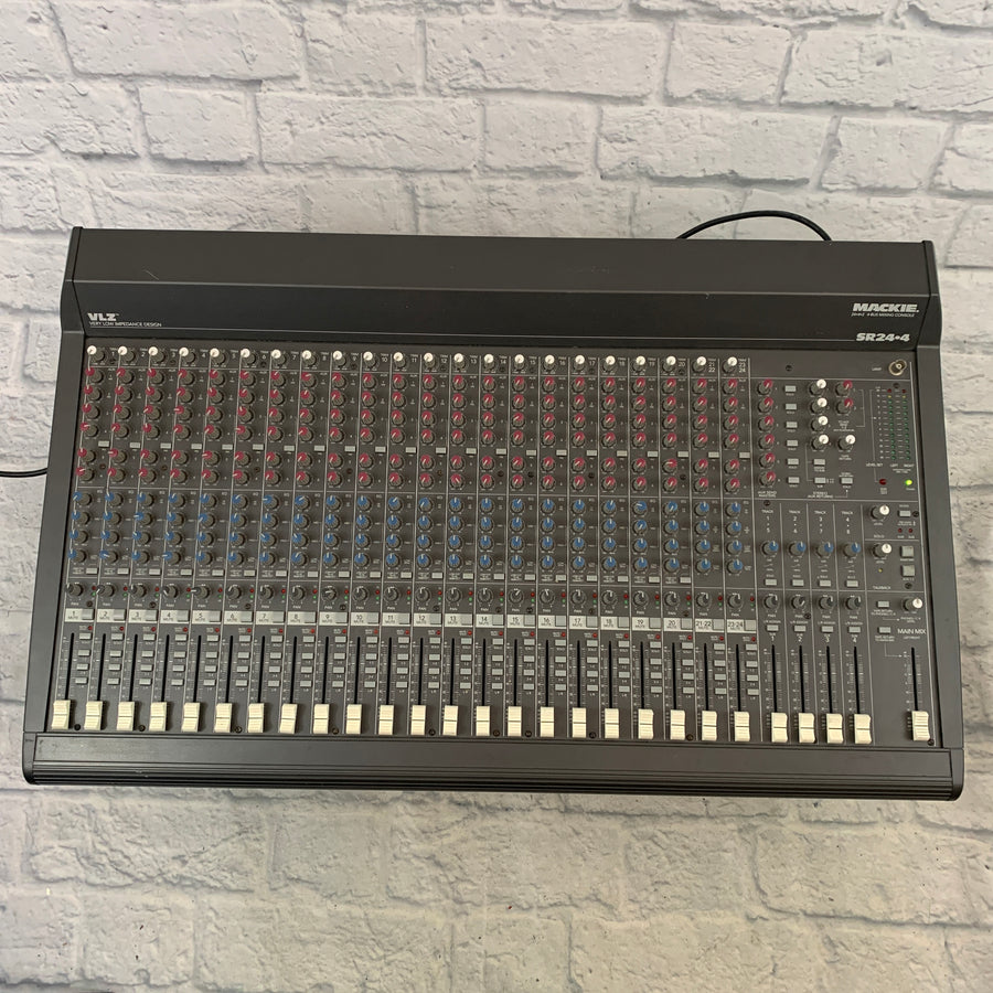 Mackie SR24-4 24-Channel 4-Bus Mixing Console