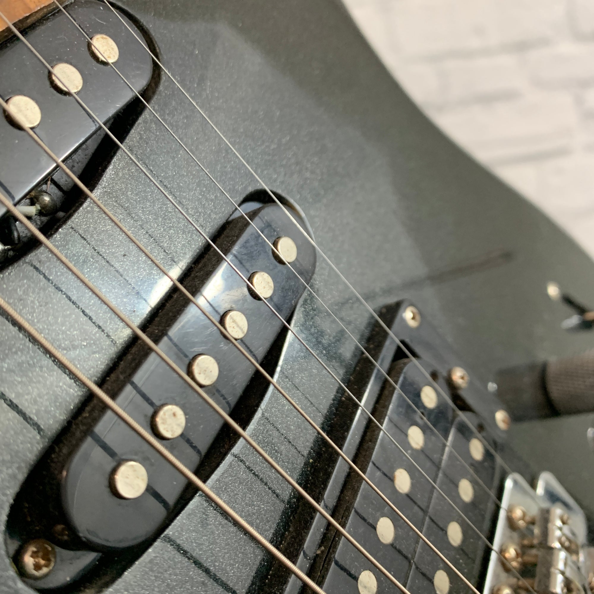 Washburn RX-10 Electric Guitar - Black - Evolution Music Washburn RX-10 Electric Guitar - Black - Evolution Music