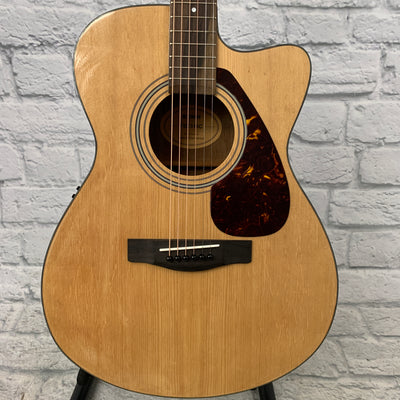 Yamaha FSX315C Acoustic Electric Concert Cutaway Natural Finish