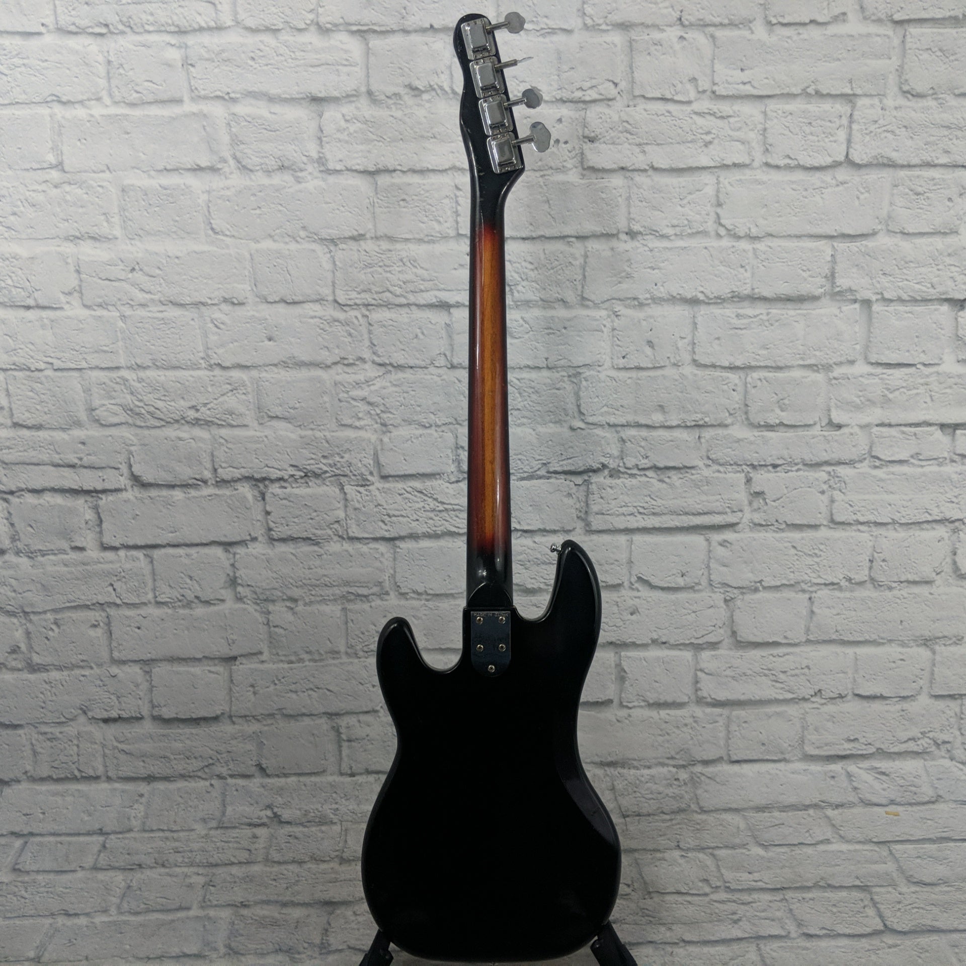 Kimberly II Bass