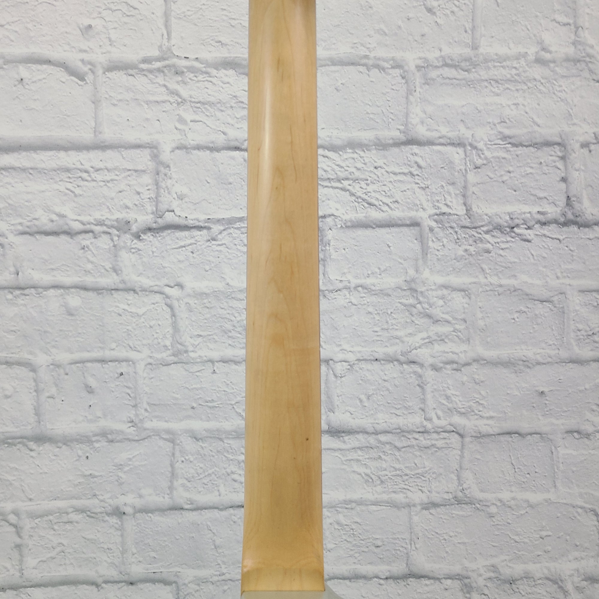 Hofner Shorty Travel Guitar w/ Gig Bag - Silver