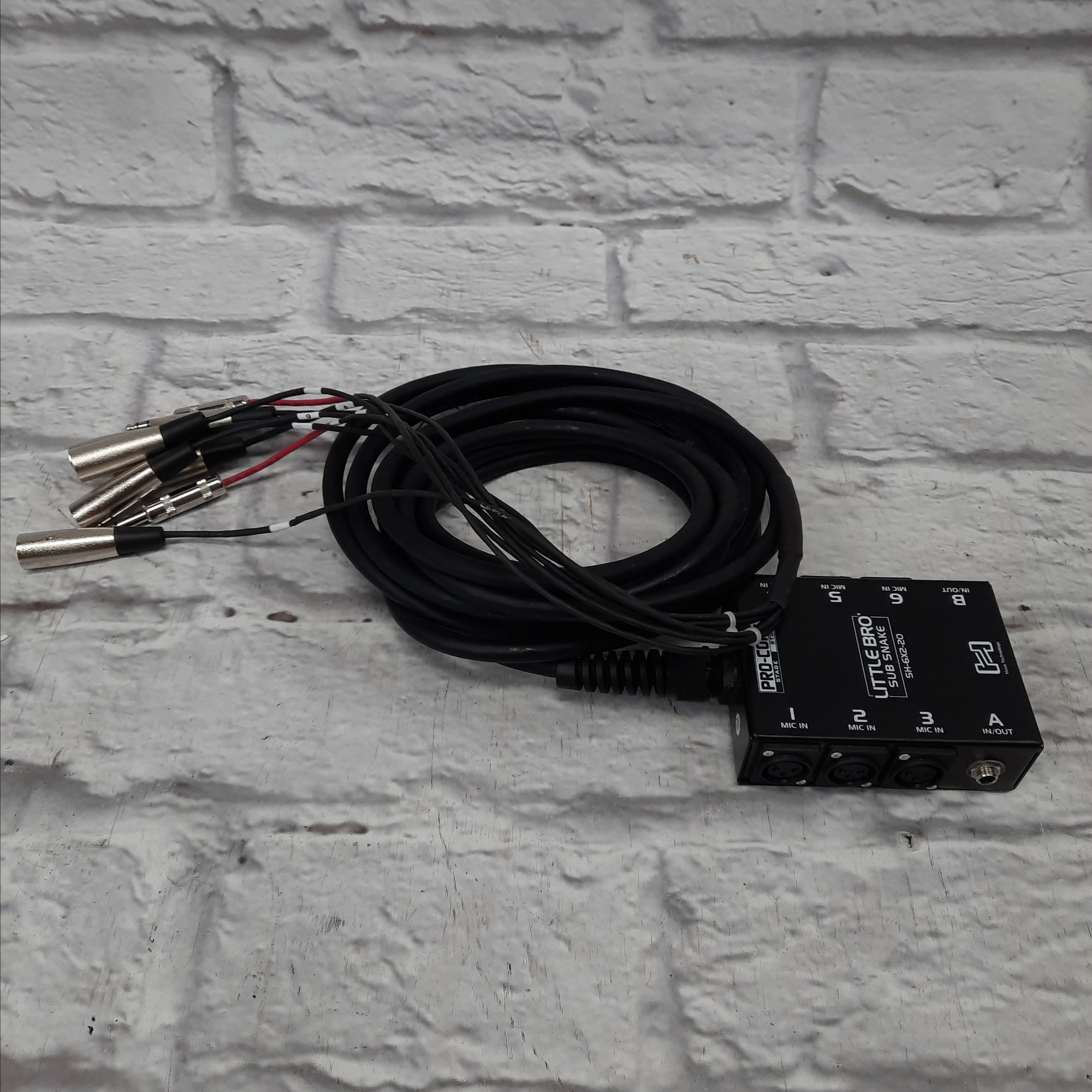 Hosa SH-6X2-20 Little Bro' Sub Snake - 6 XLR Sends, 2 1/4" TRS Returns - 20 Feet