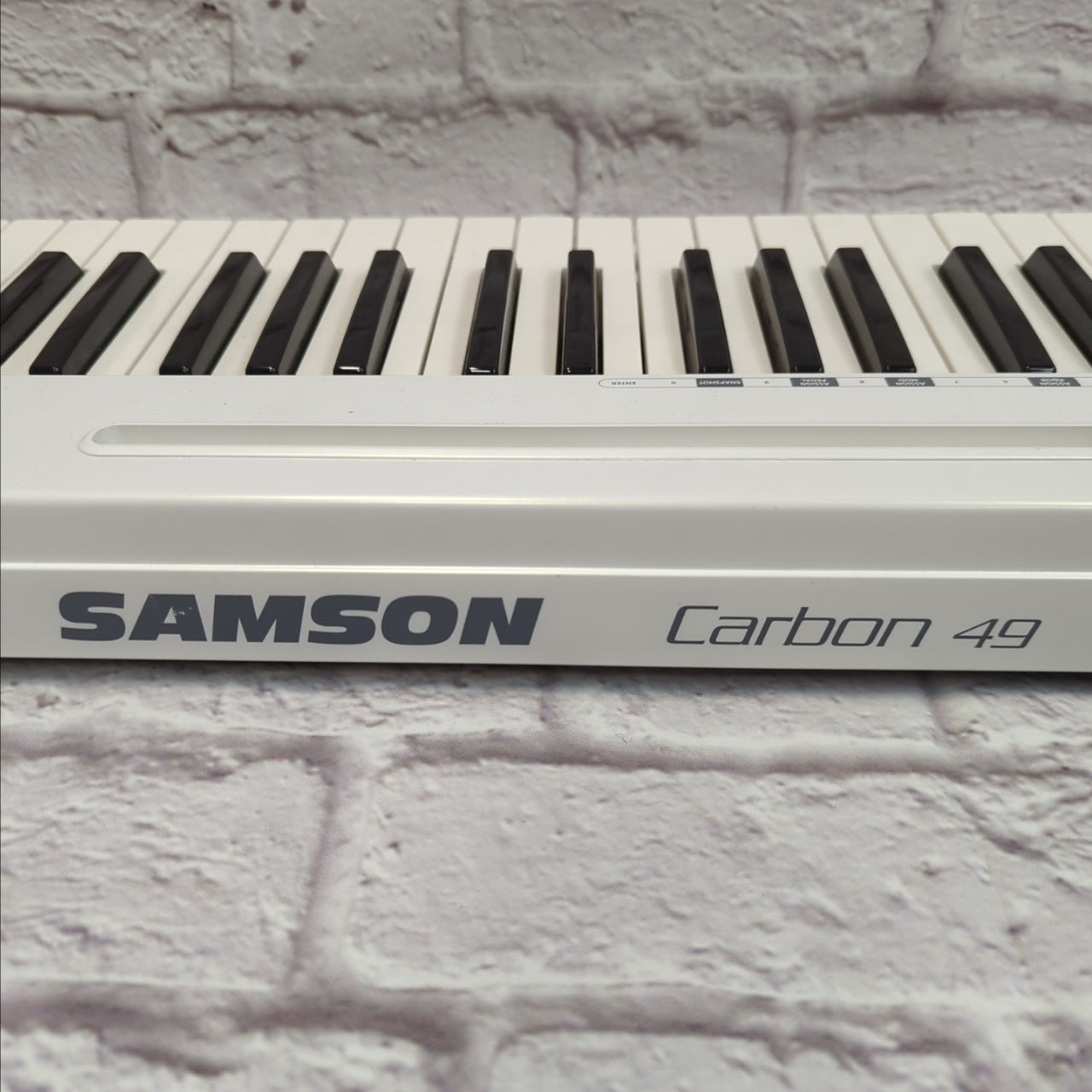 Samson Carbon 49 Midi Controller