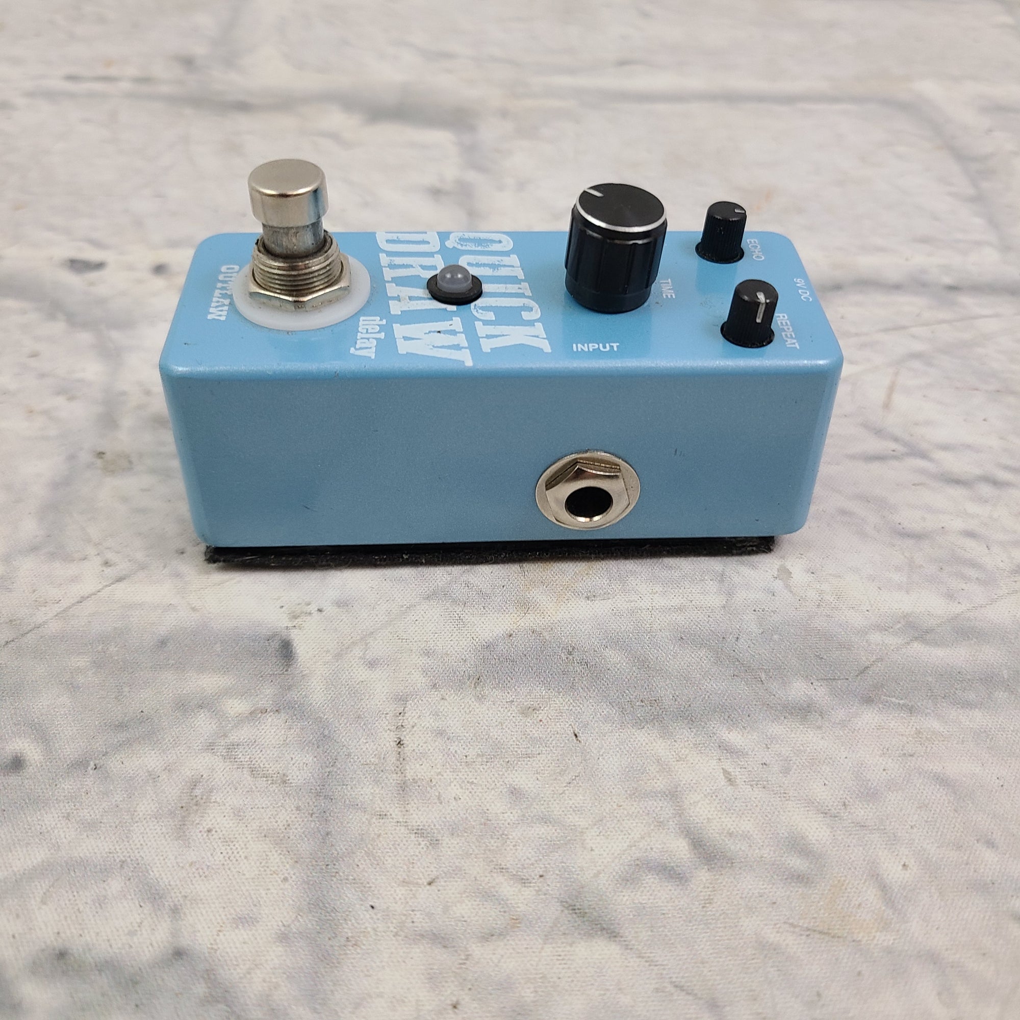 Outlaw Effects Quick Draw Delay Pedal