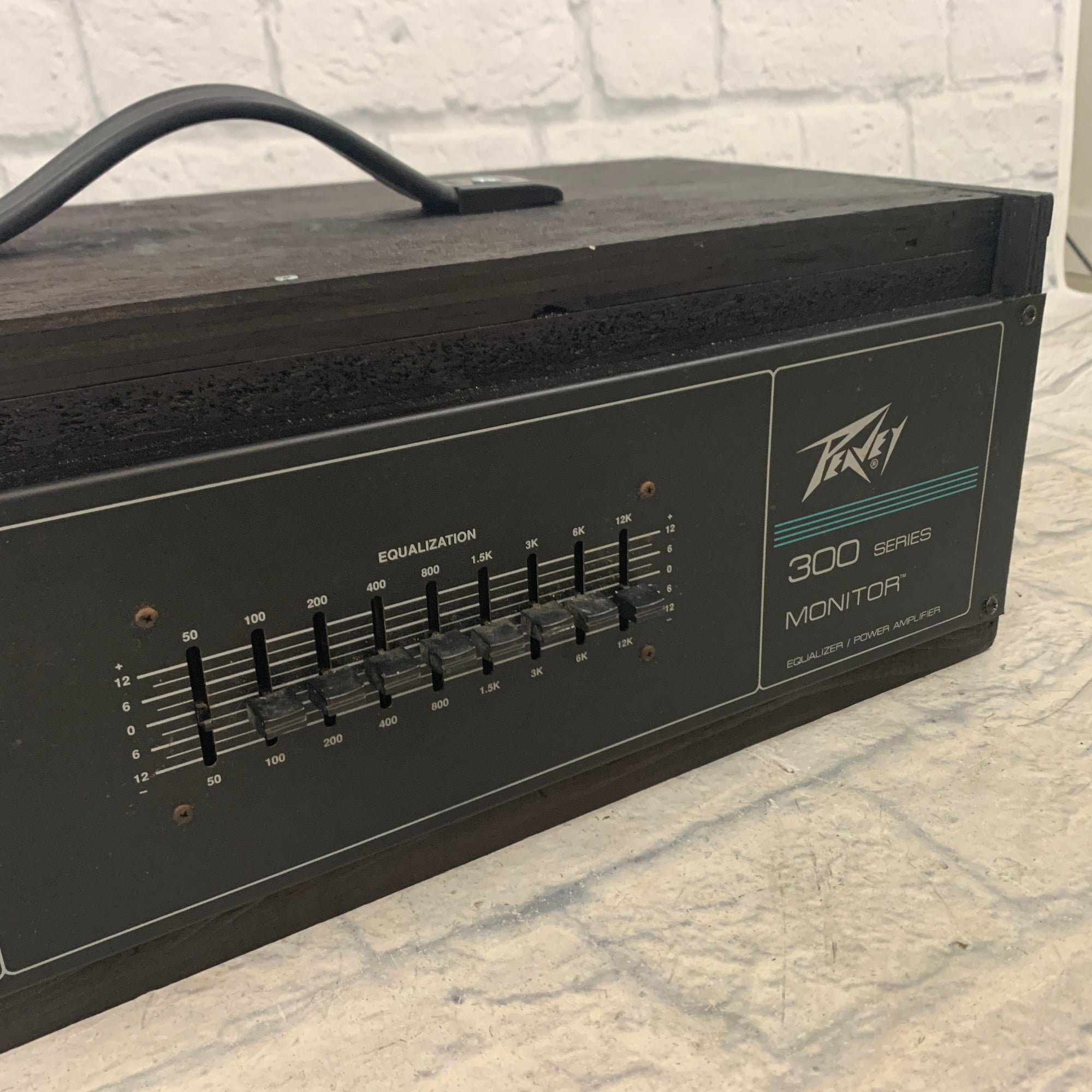 (Rehoused) Peavey Monitor 300 Powered Mixer
