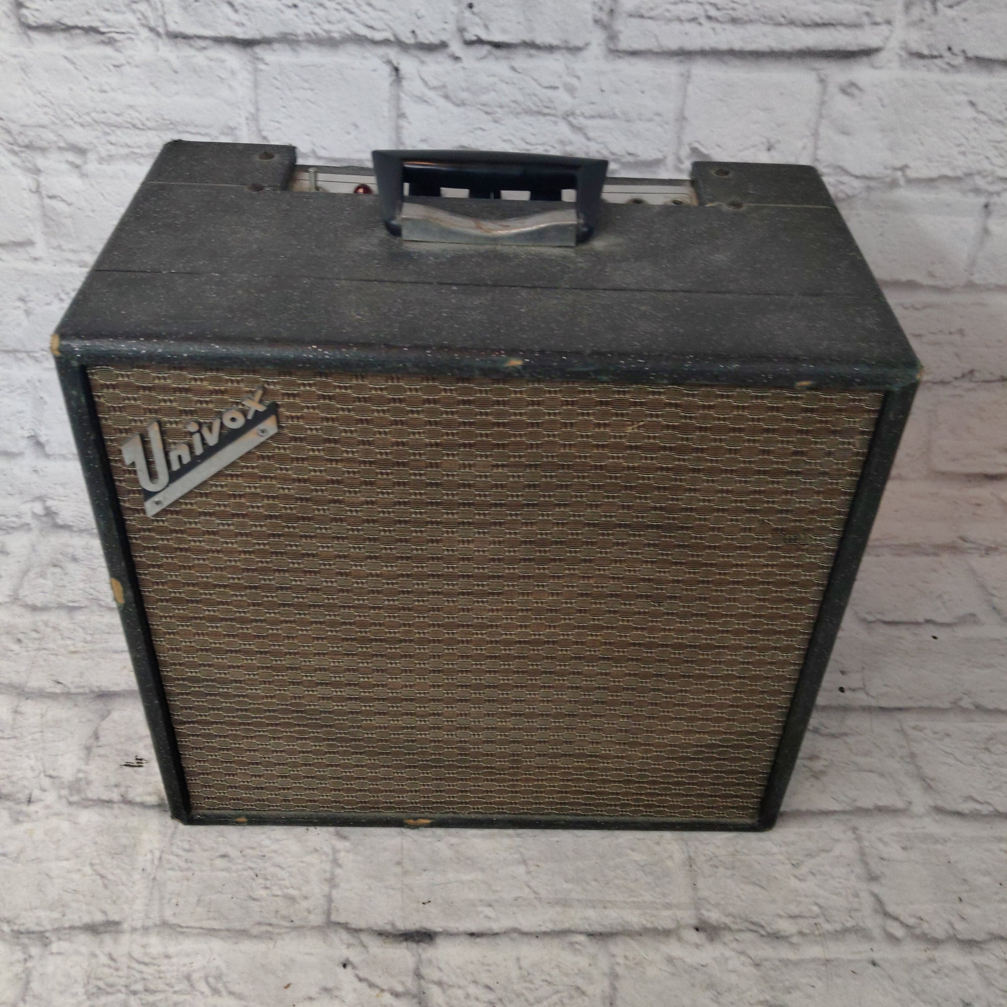 Univox U45 Bass Guitar Combo Amp for parts AS IS