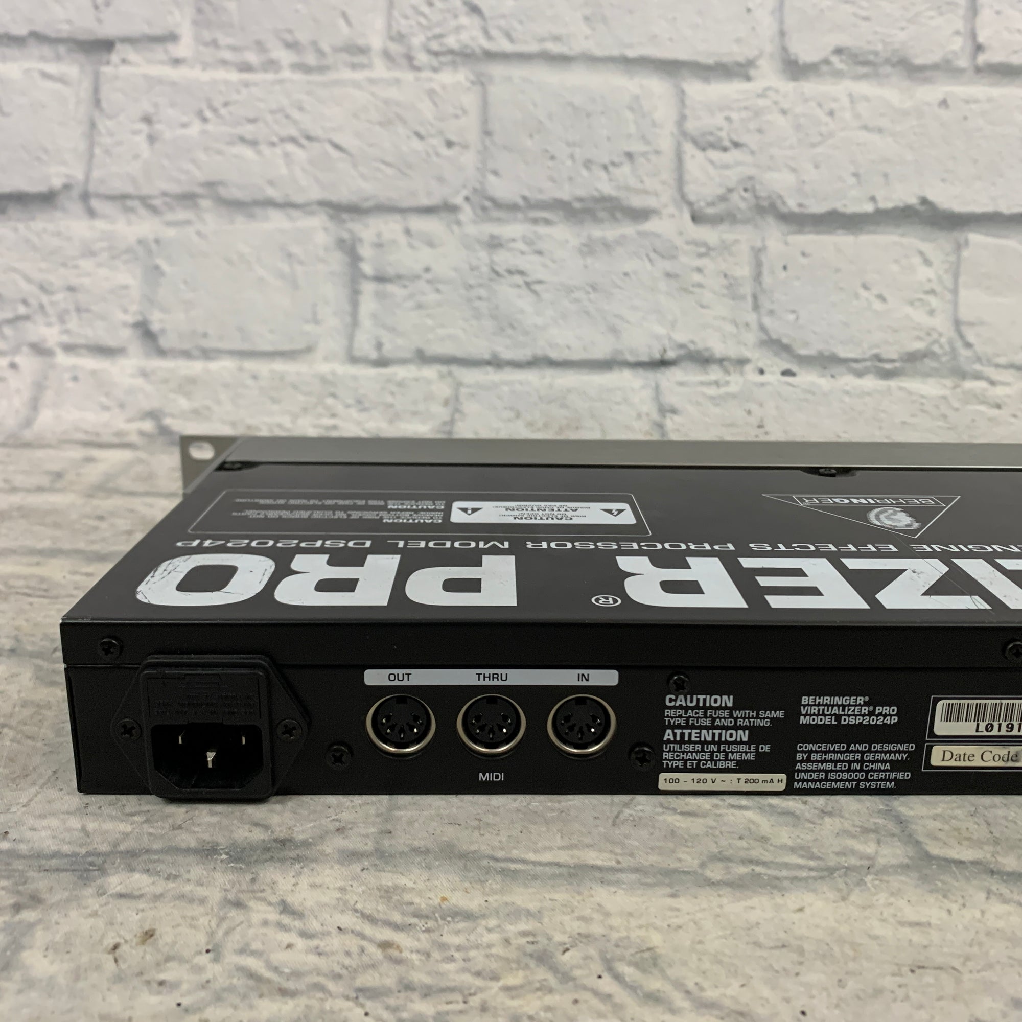 Behringer DSP2024P Virtualizer Pro Multi Effects Unit - Evolution Music