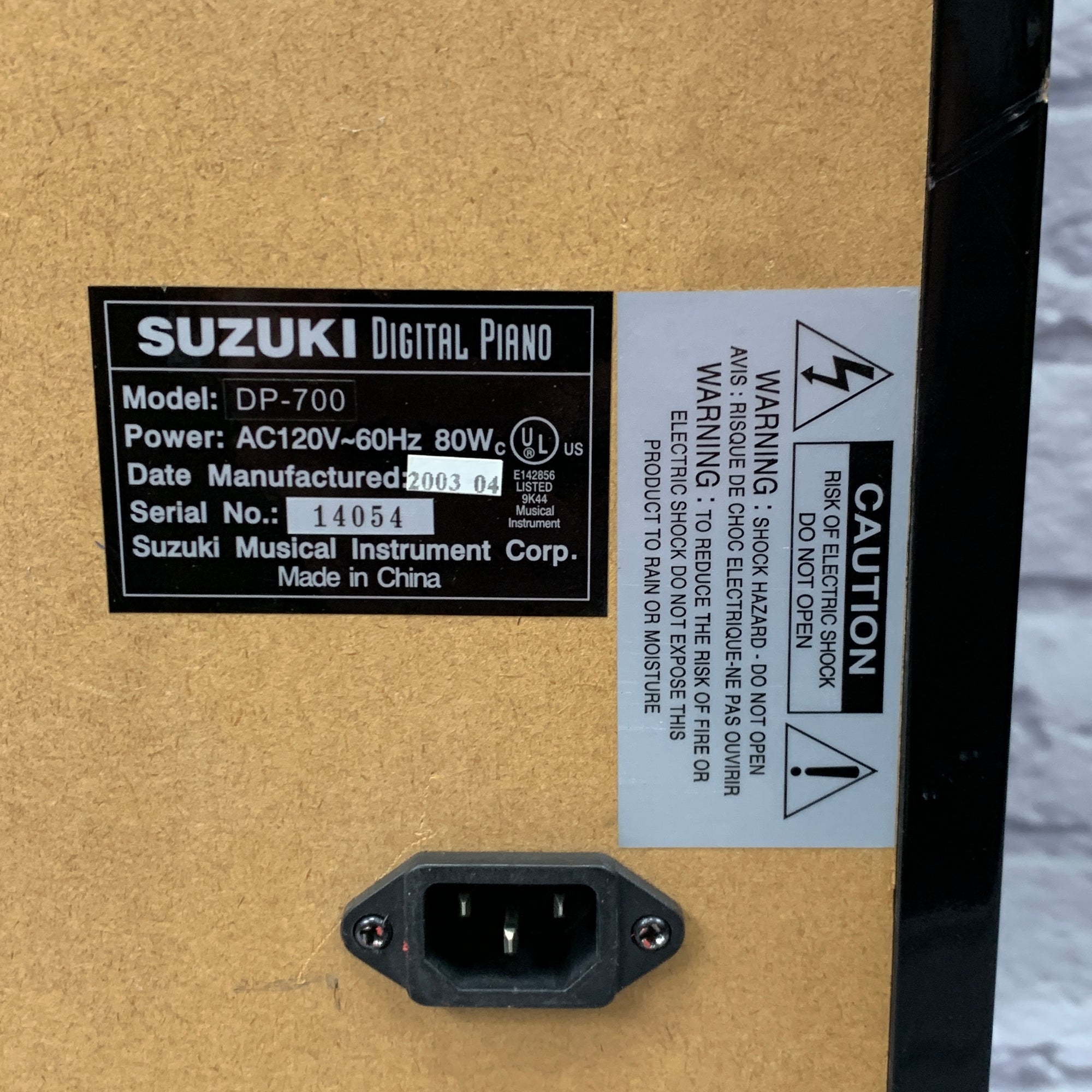 Suzuki DP-700 Digital Piano