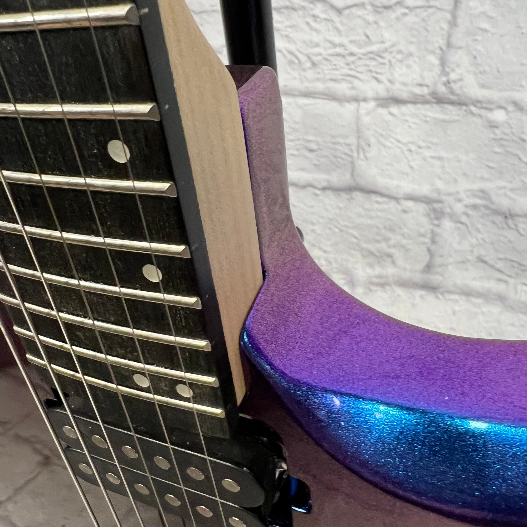 Leo Jaymz Headless Electric Guitar - Evolution Music